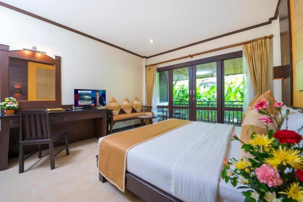 Superior King or Twin Room - Photo 13