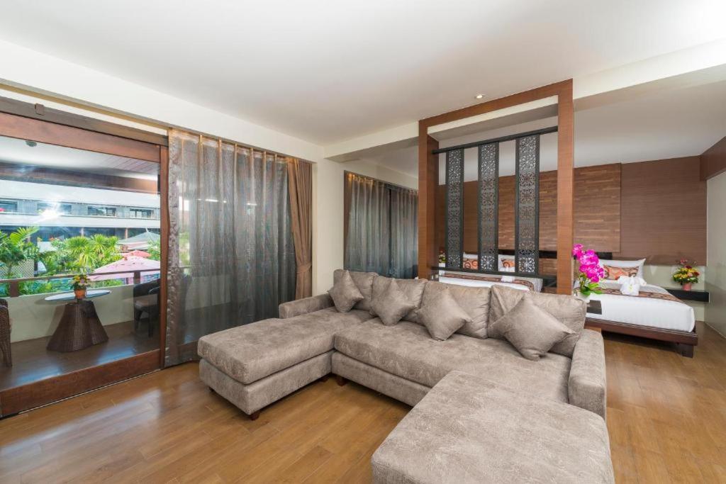 Family Suite - Photo 12