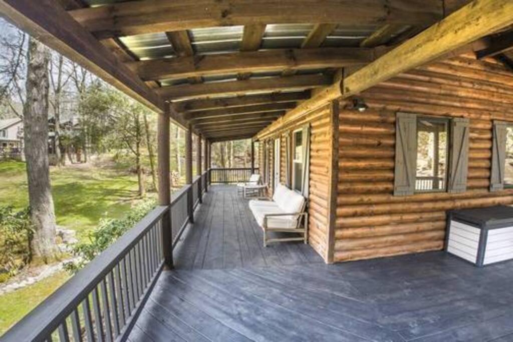 One-Bedroom House photo 2