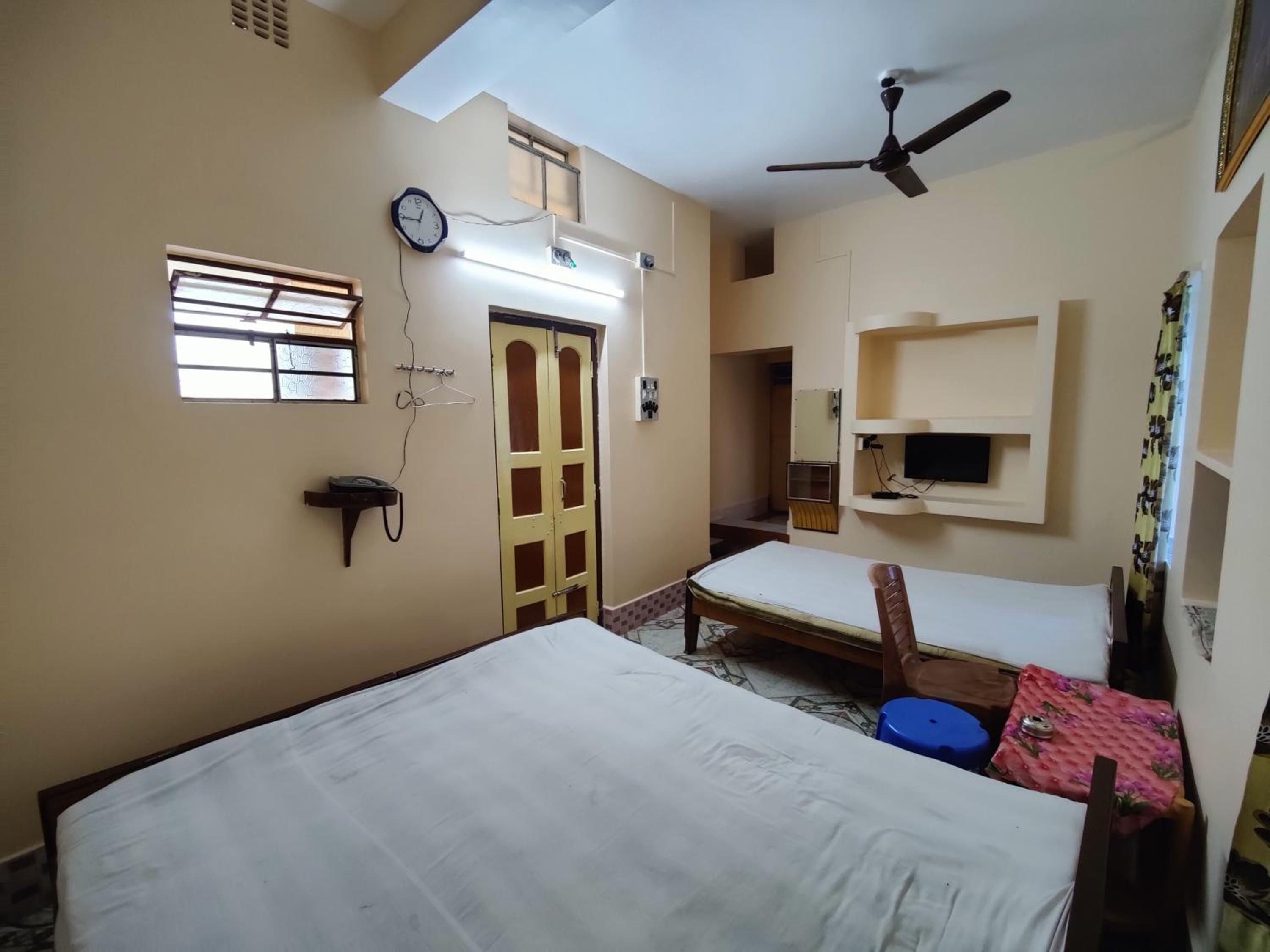 Standard Triple Room - Photo 1