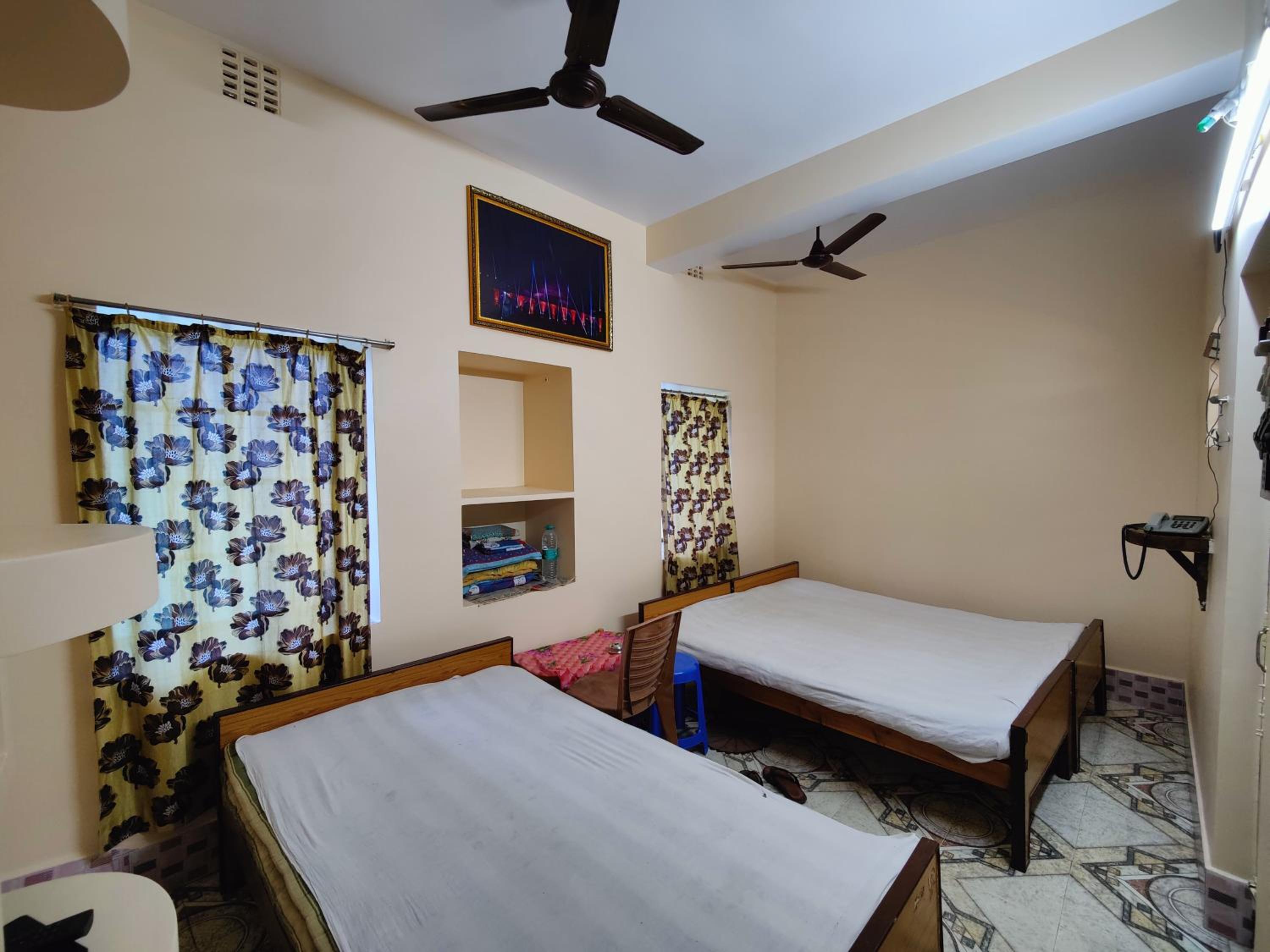 Standard Triple Room - Photo 2