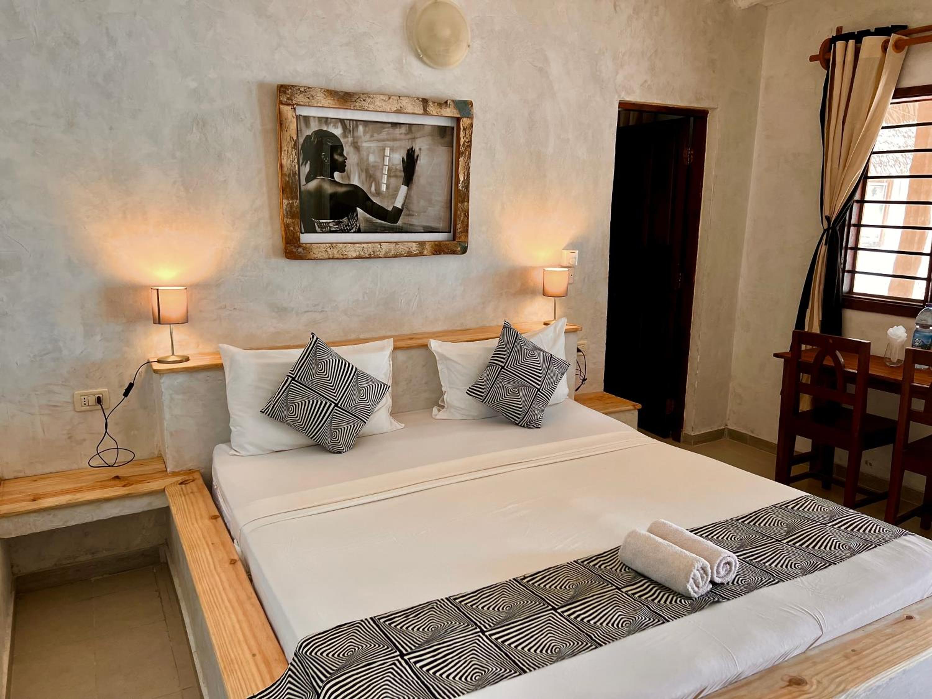 Standard Triple Room with Sea View