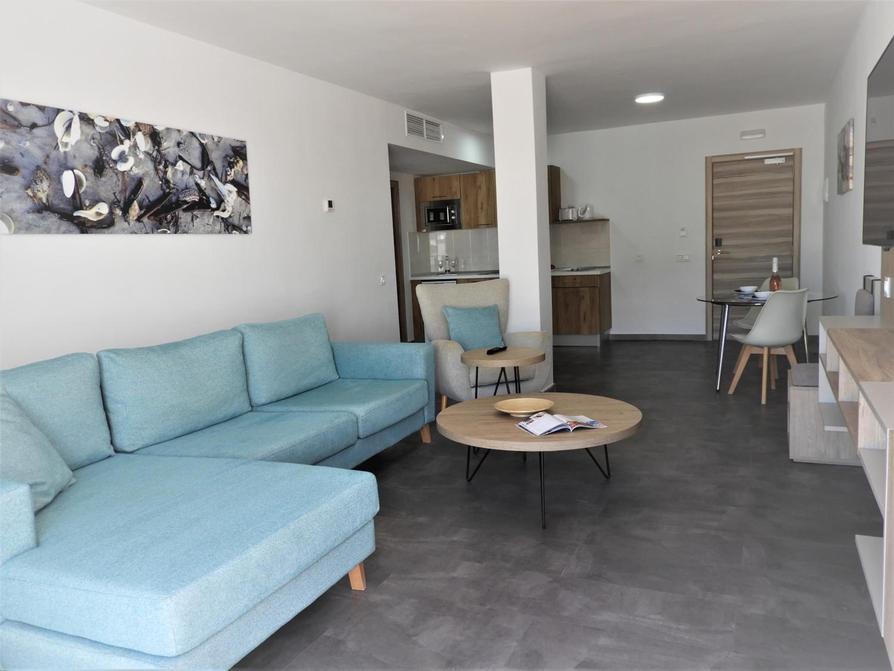 Superior Apartment (3 Adults) - Photo 1