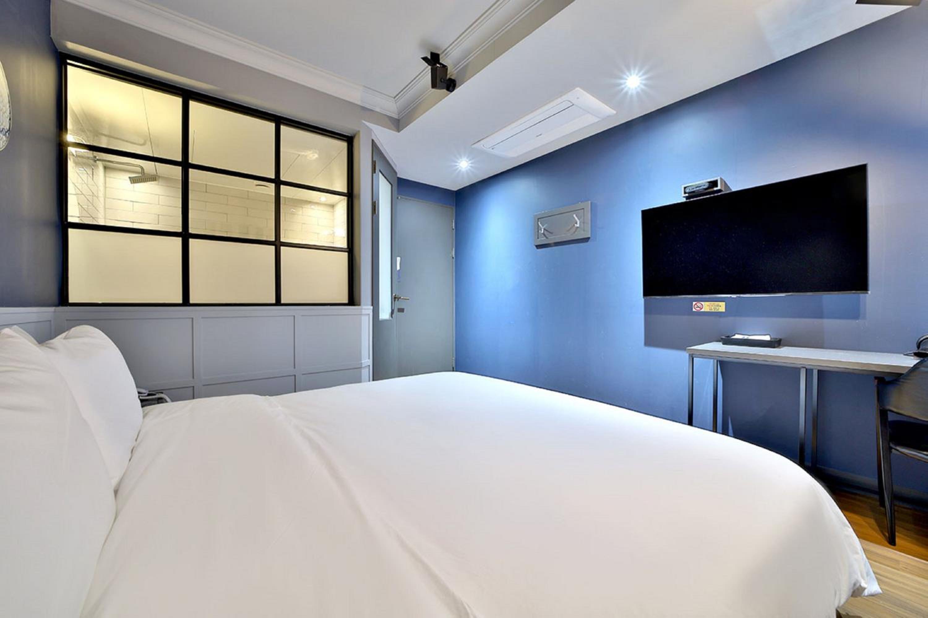 Standard Double Room photo 2