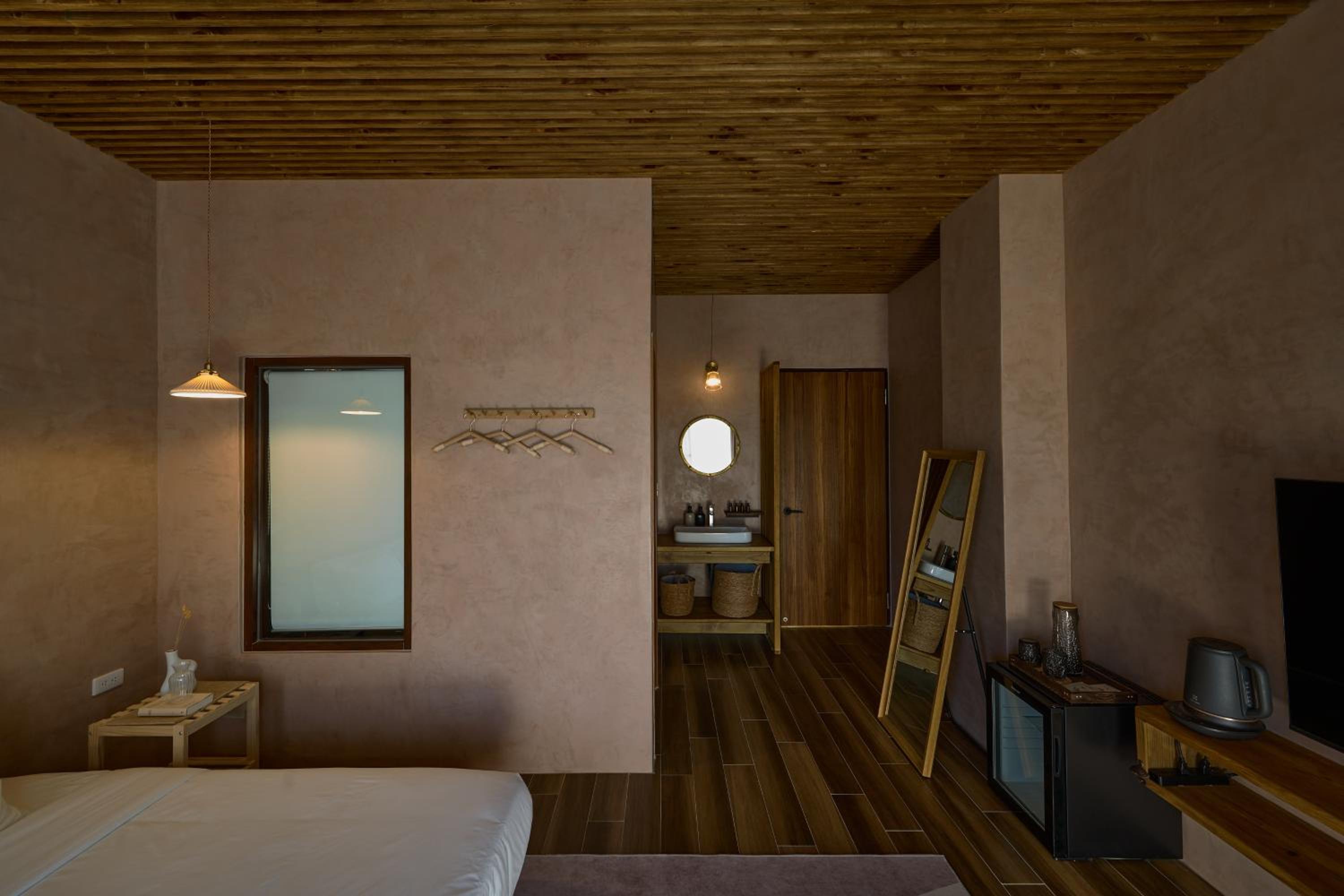 Queen Room photo 3
