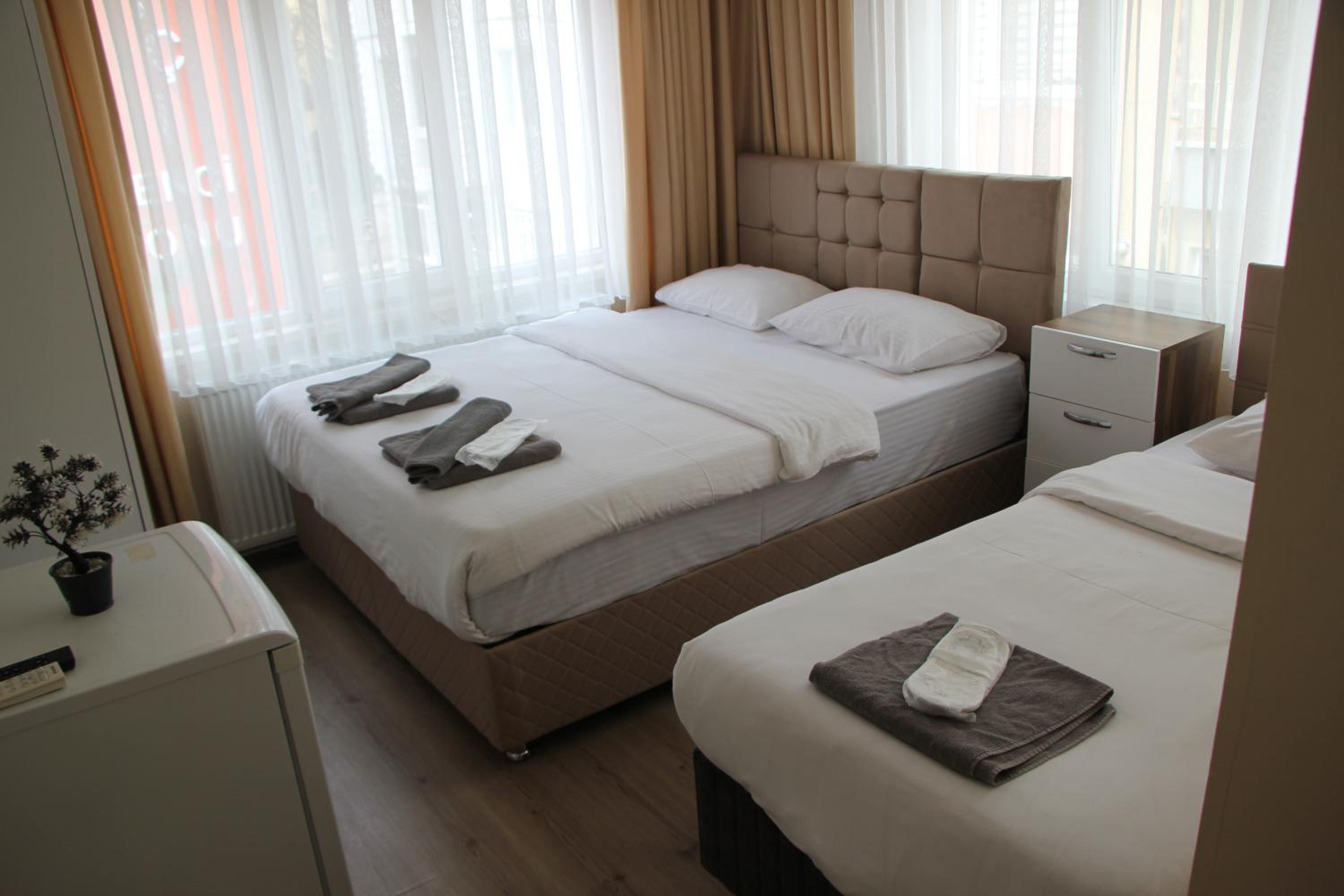 Triple Room with Bathroom