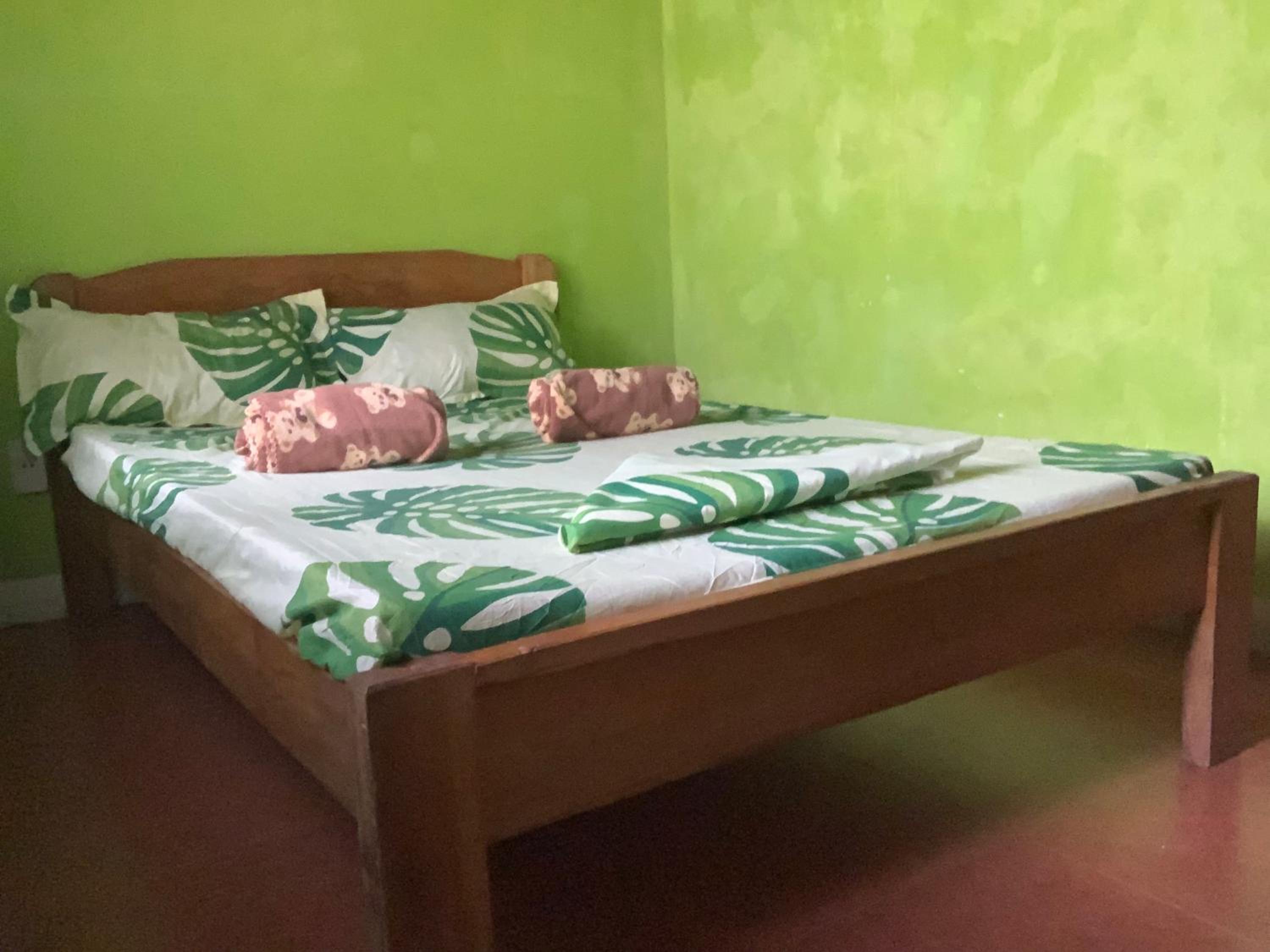 Budget Twin Room - Photo 1