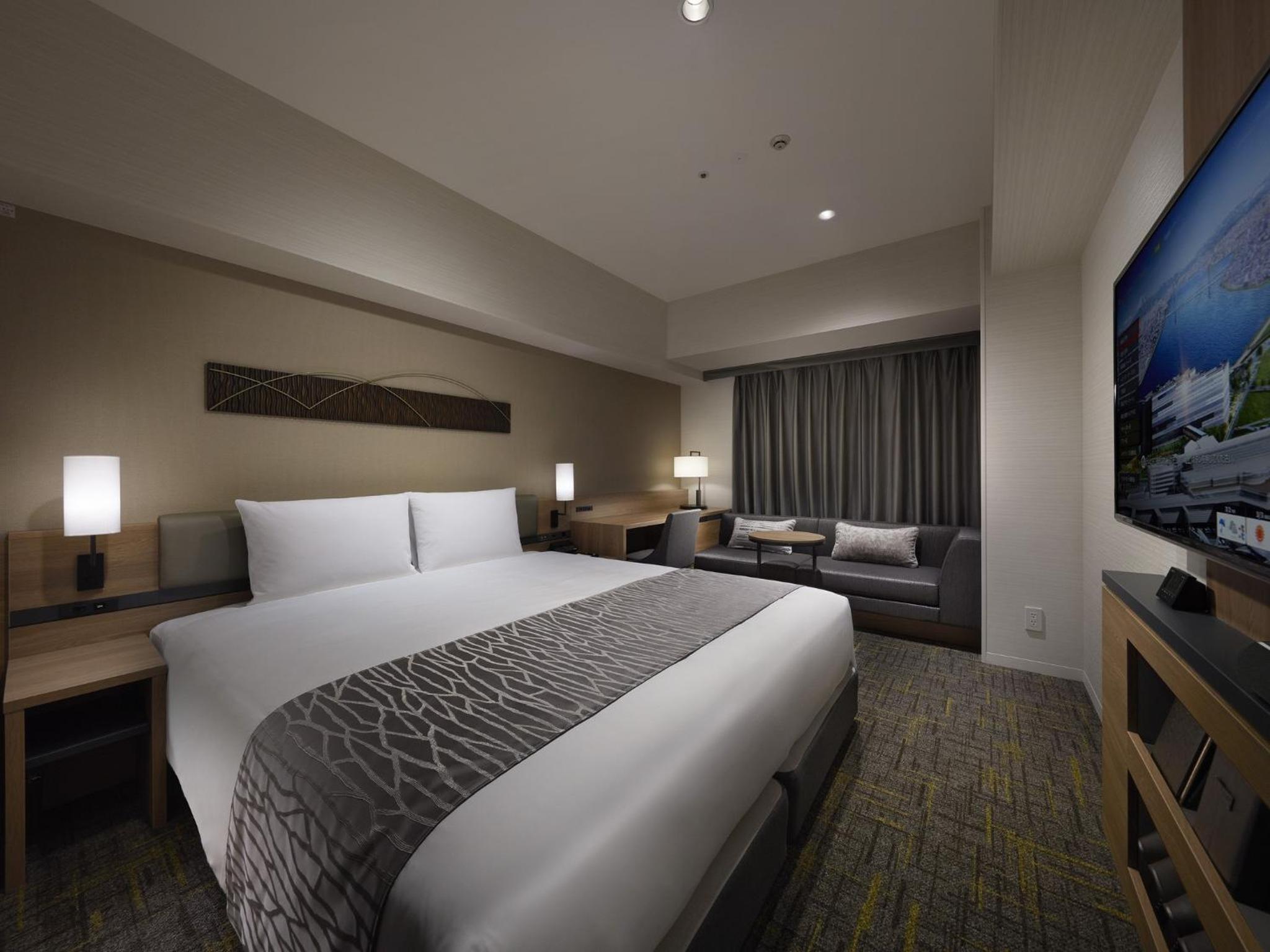 Superior King Room - Non-Smoking - Photo 1