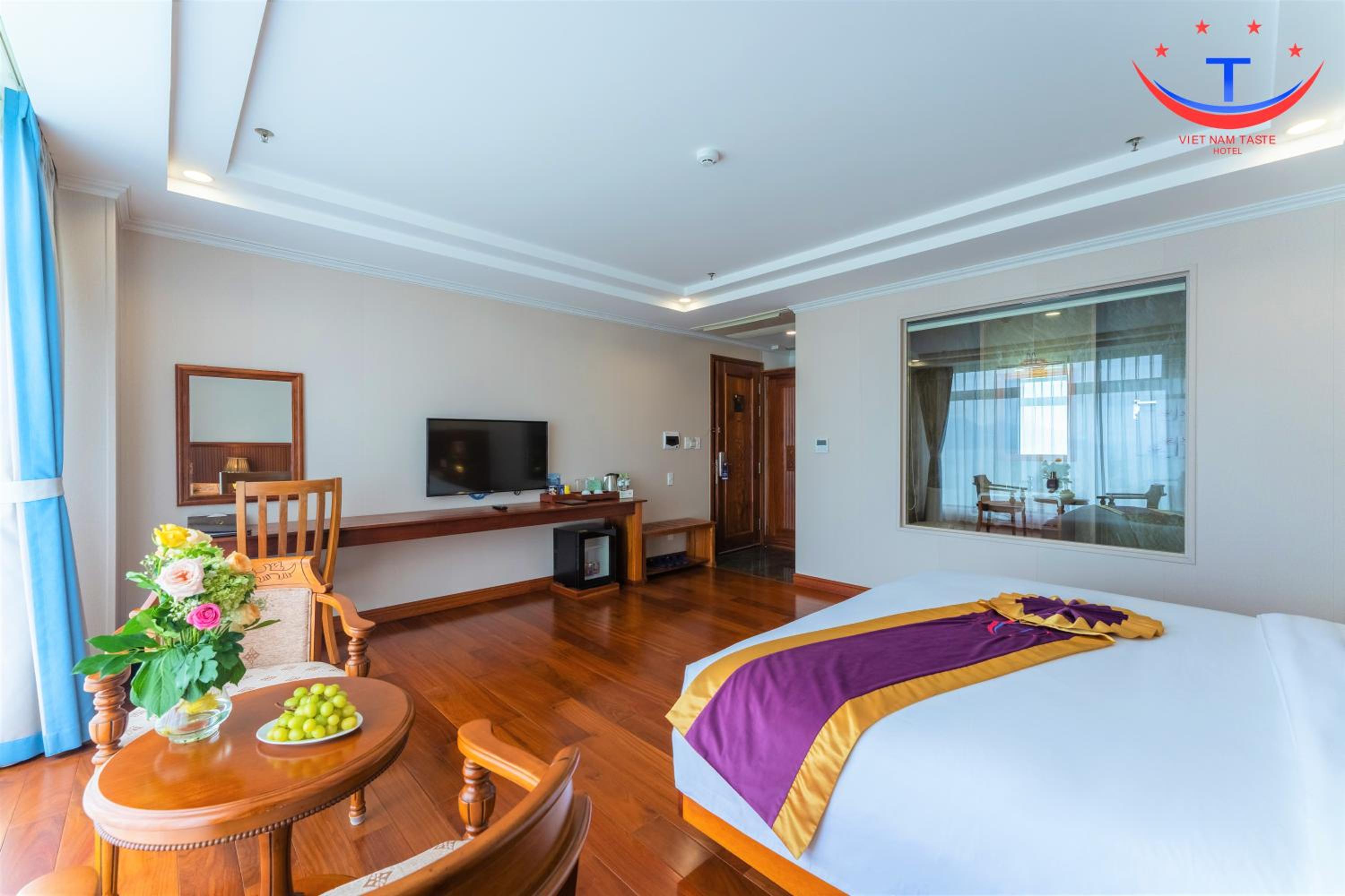 Luxury Double Room with Ocean View - Photo 3