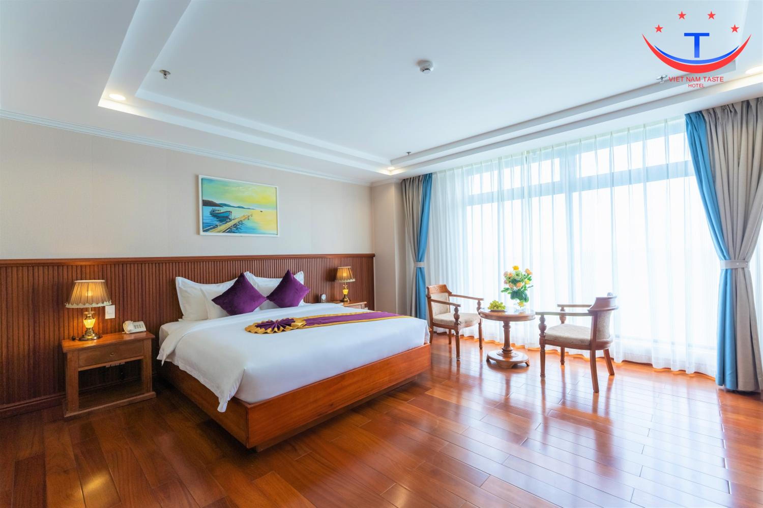 Luxury Double Room with Ocean View - Photo 11