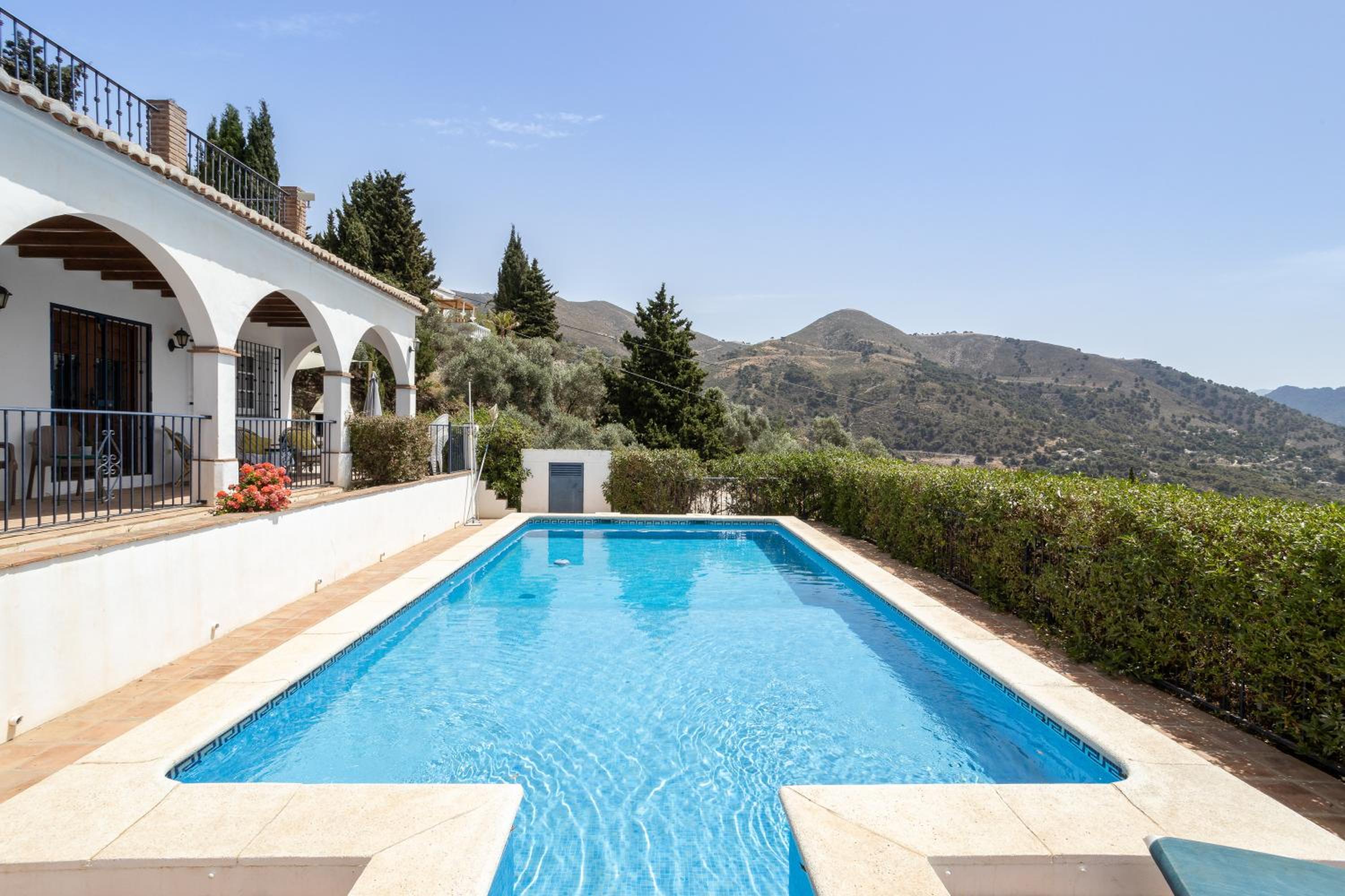 Villa with Sea View photo 2