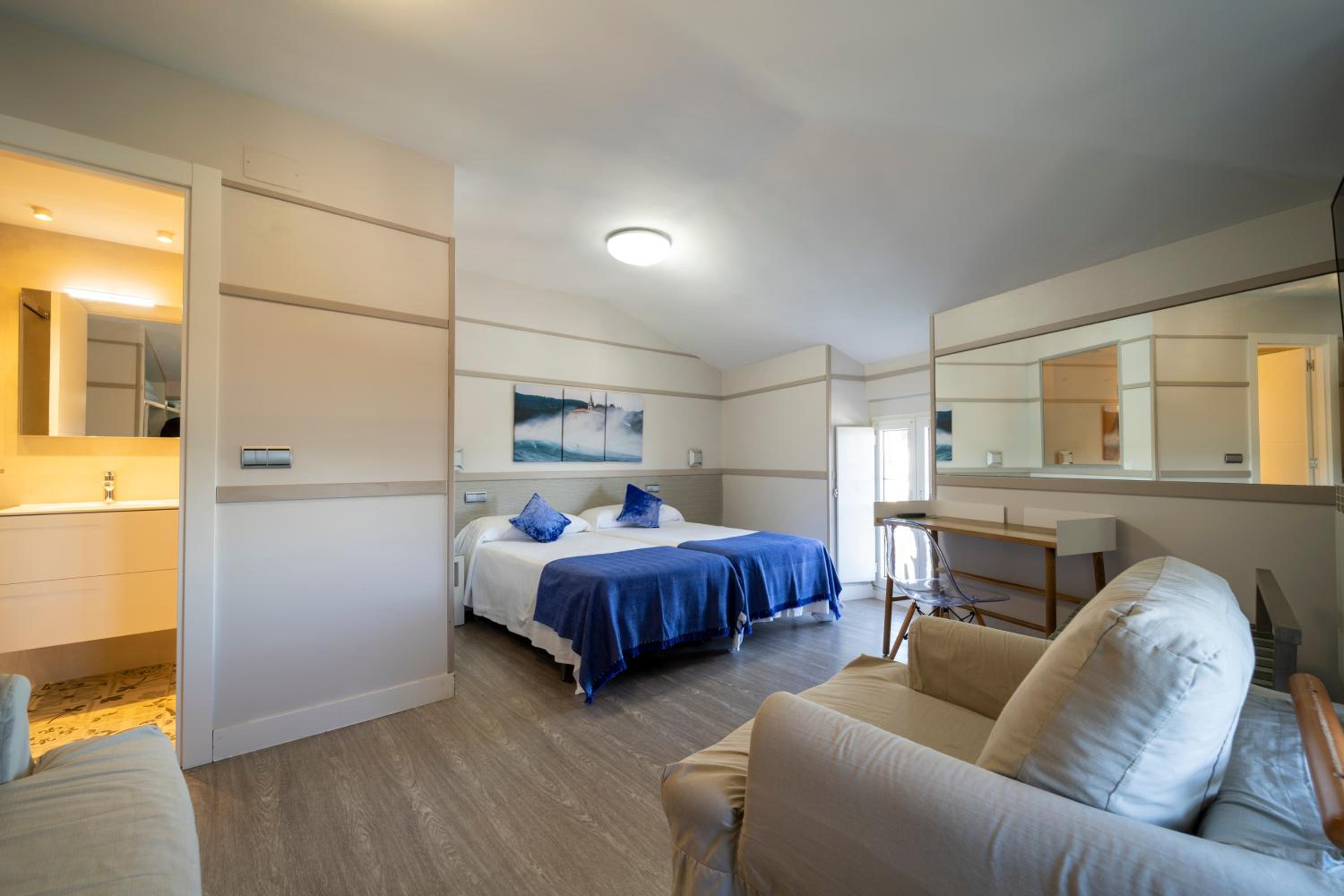 Habitación Doble con Vista al Mar