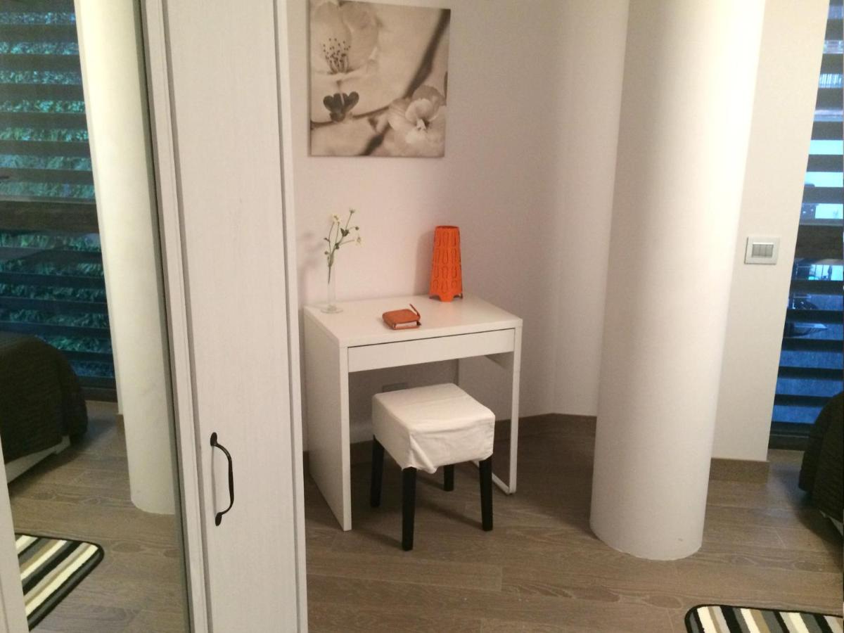Apartment with Terrace photo 3