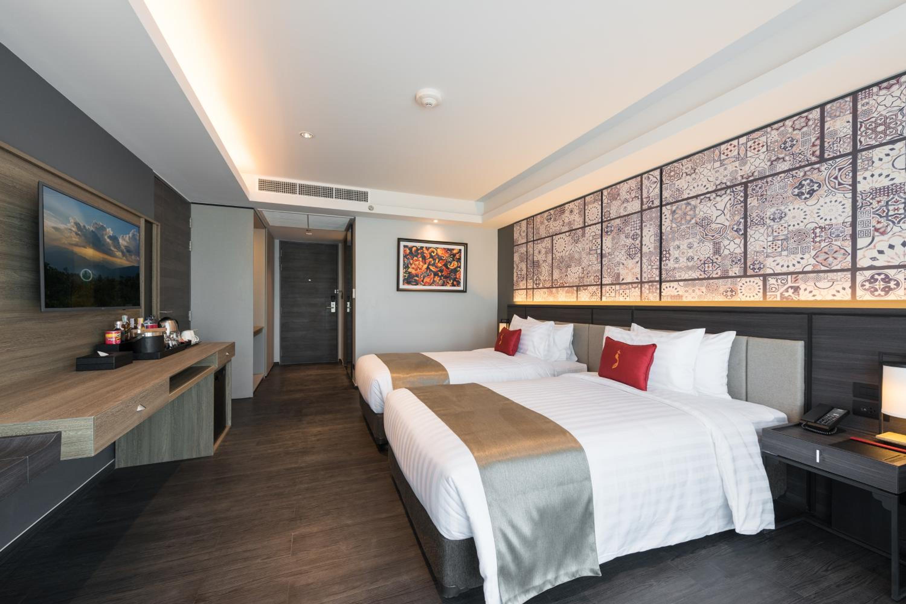 Deluxe Twin Room - Photo 6