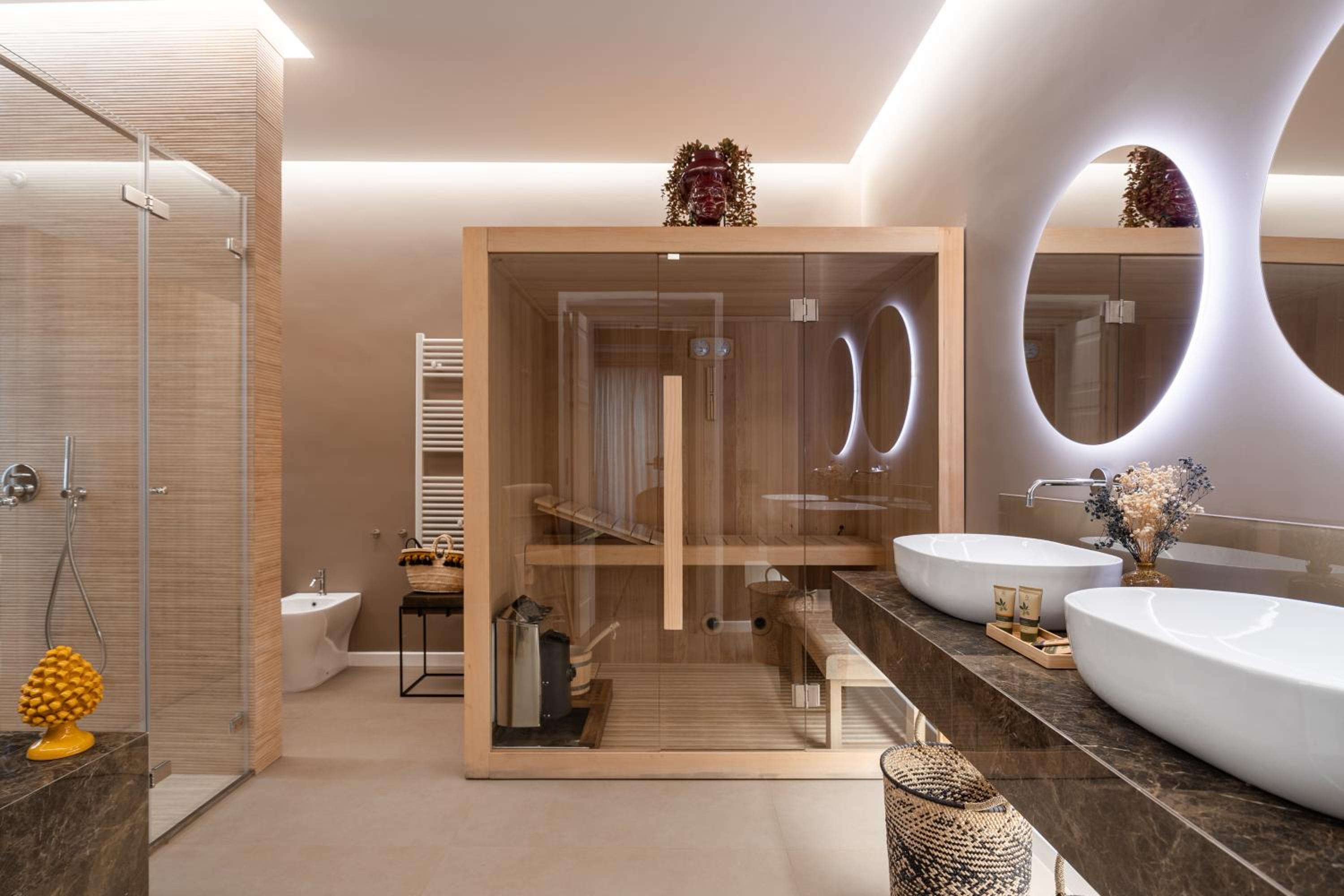 Junior Suite with Sauna - Photo 3