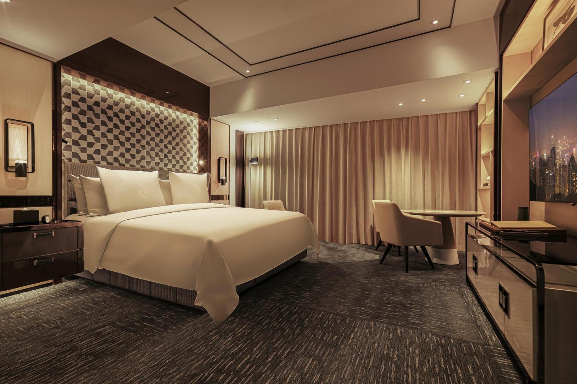 Chairman Suite