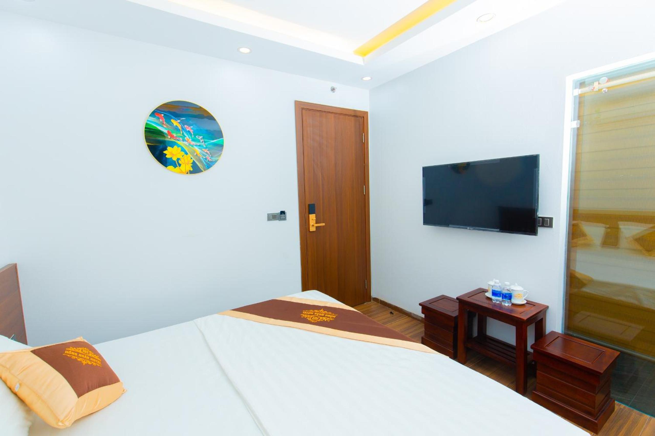 Double Room - Photo 7