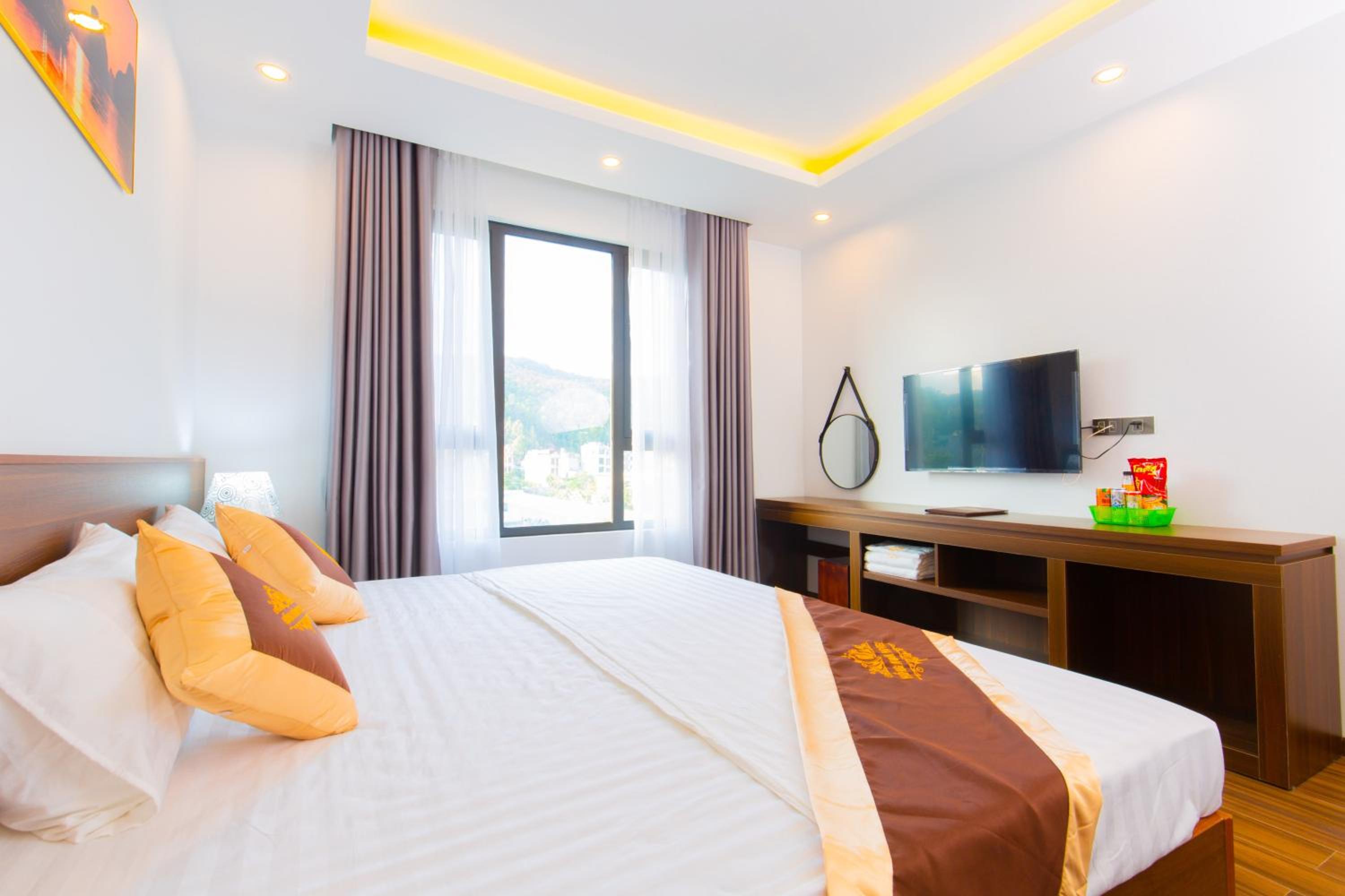 Double Room - Photo 14