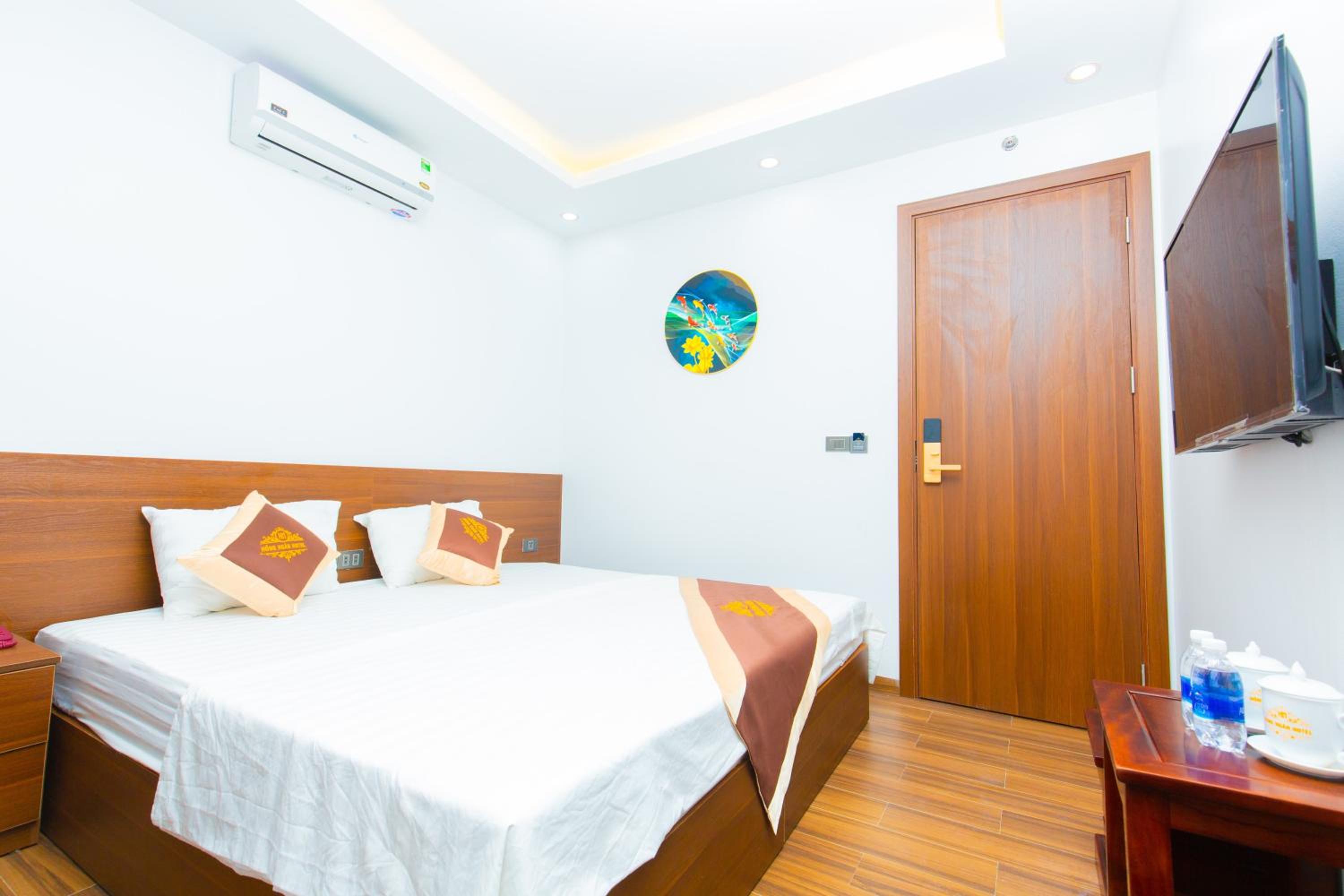 Double Room - Photo 17