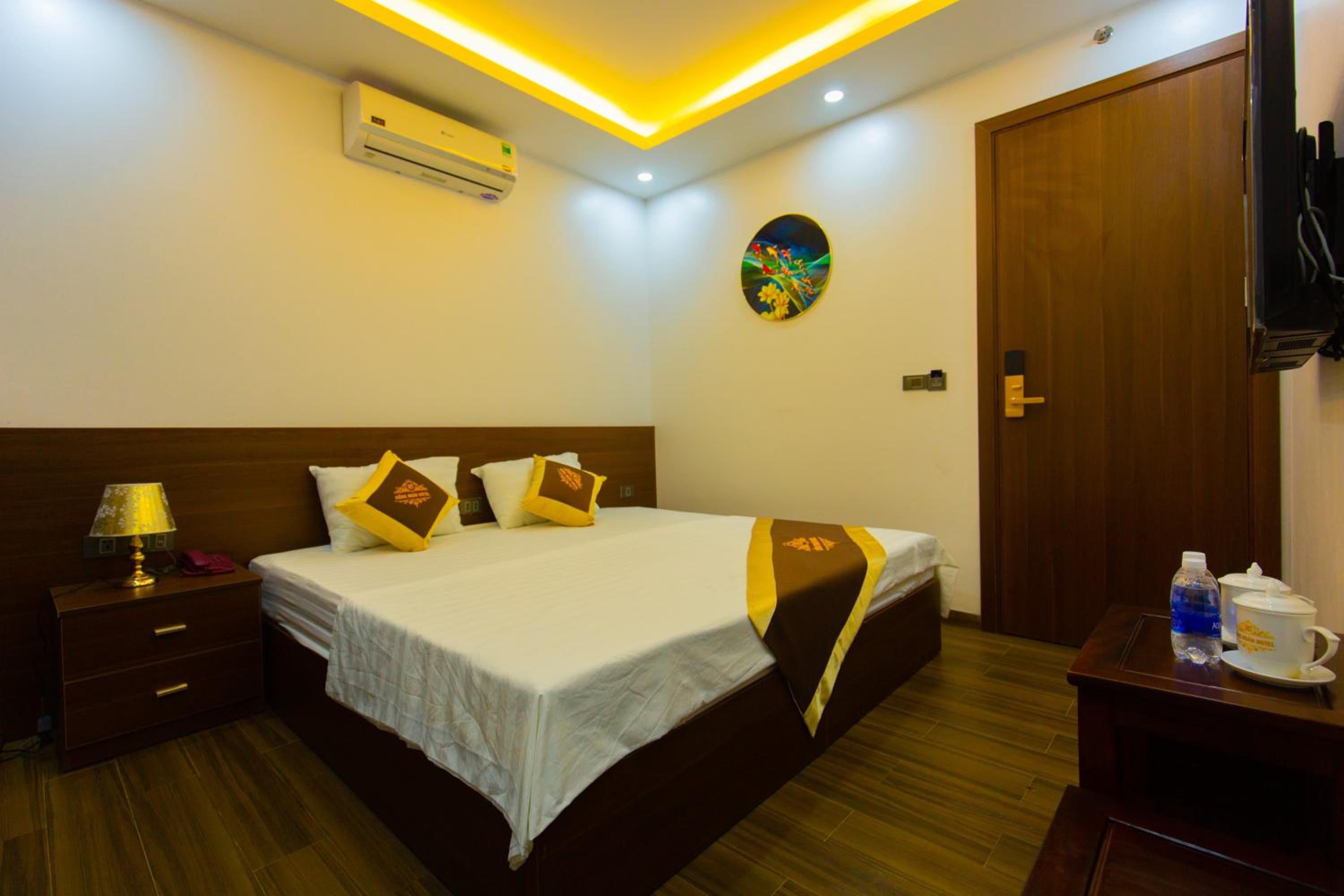 Double Room - Photo 18