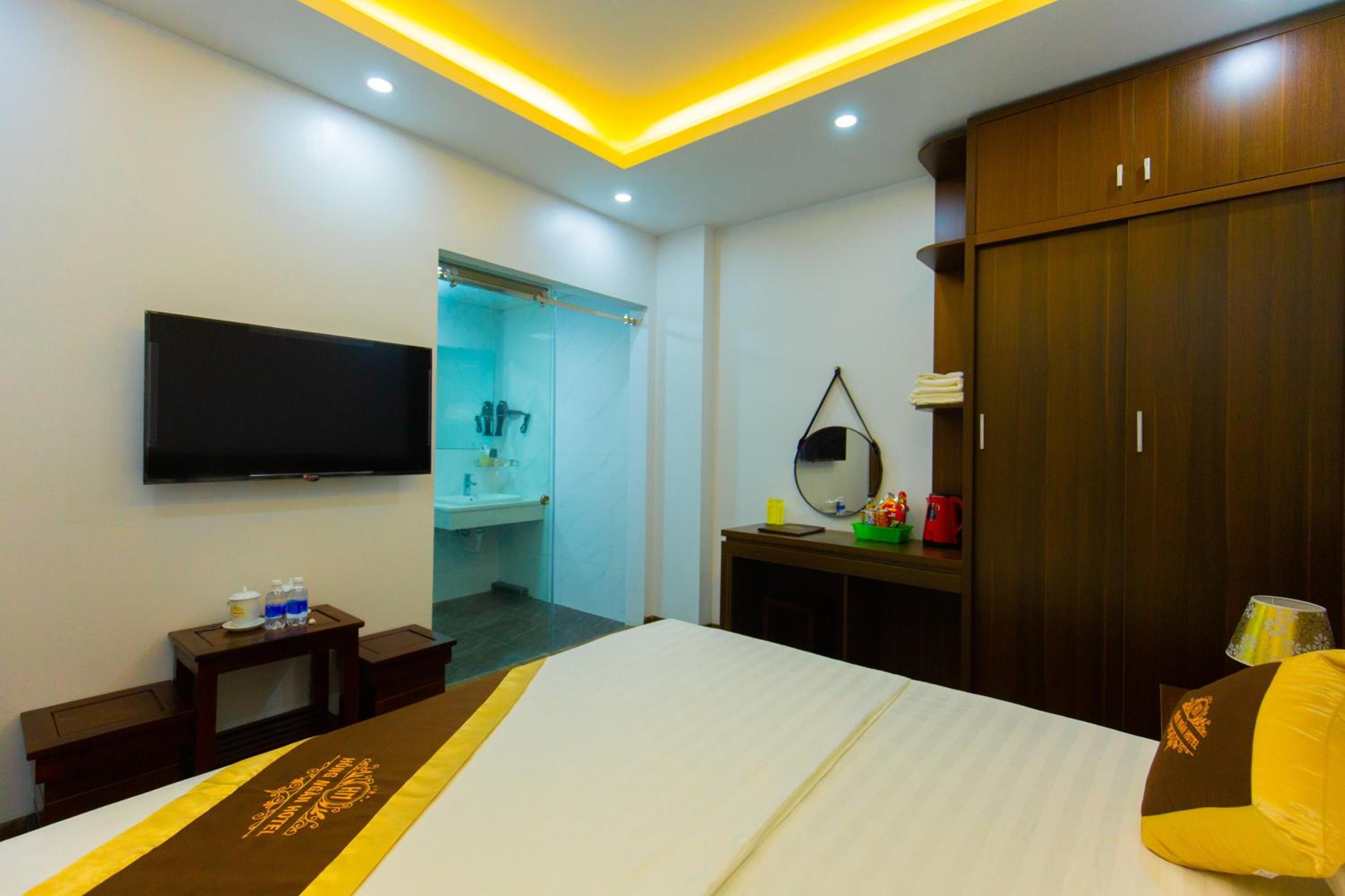 Double Room - Photo 8