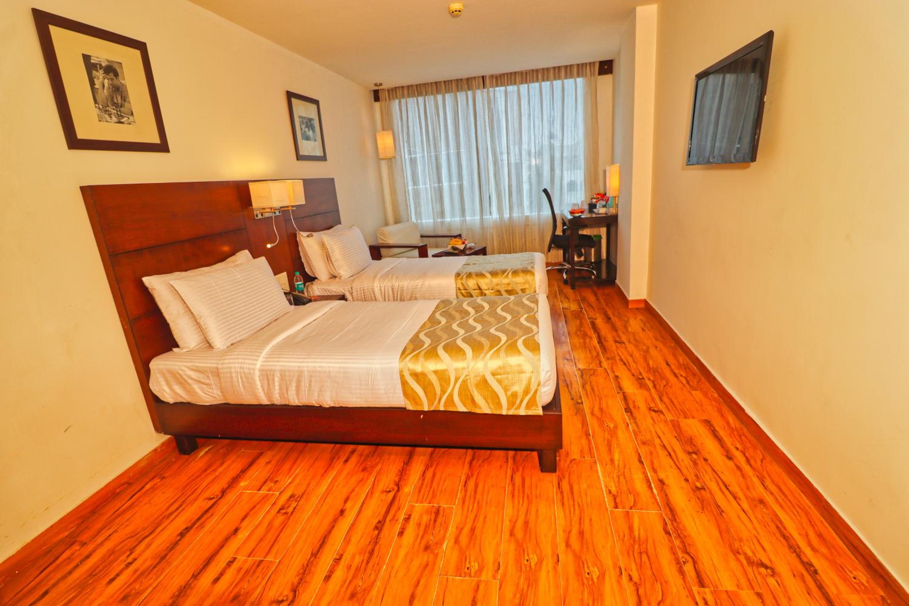 Deluxe Twin Room - Photo 3