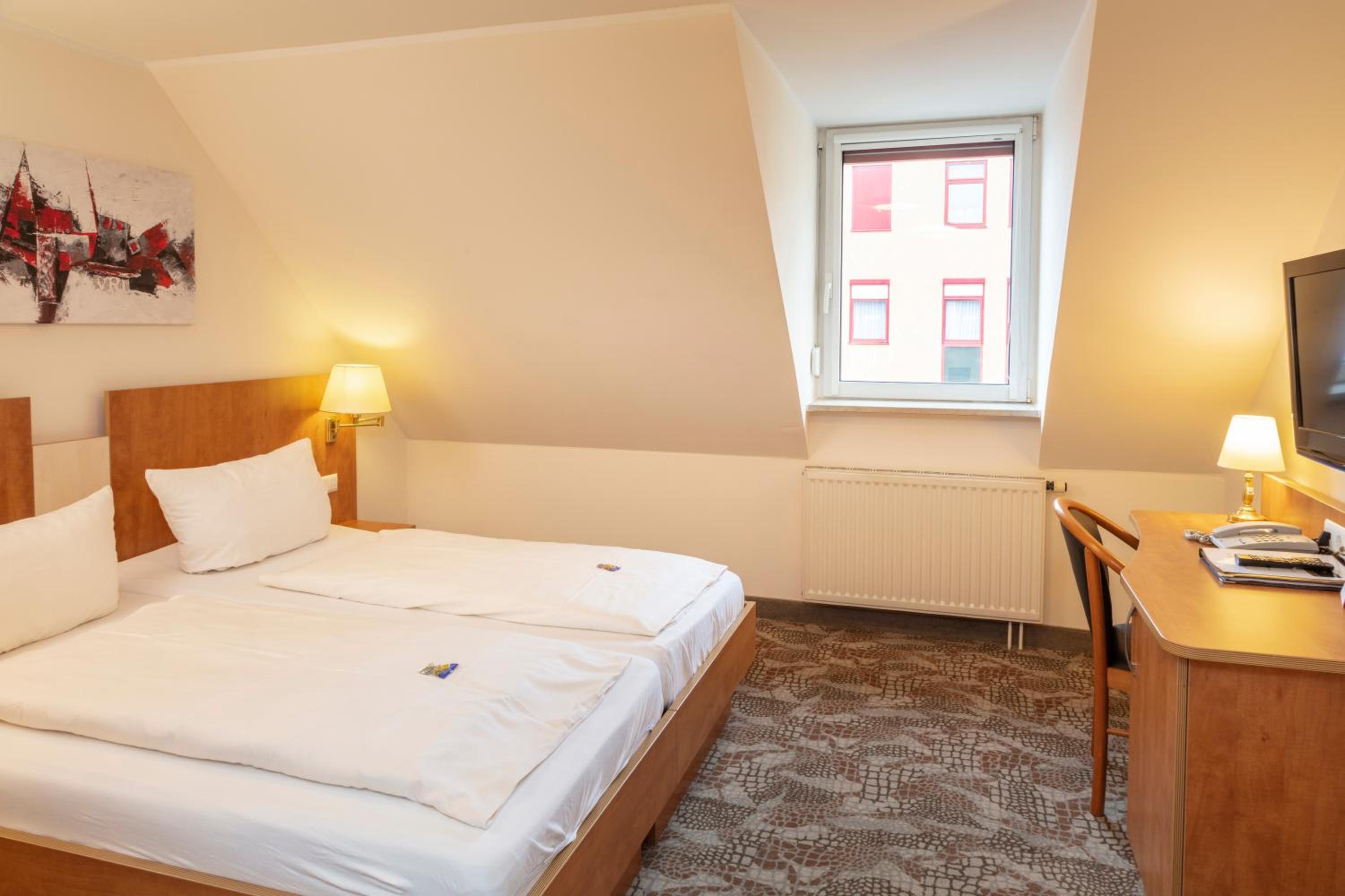 Double Room - Photo 1