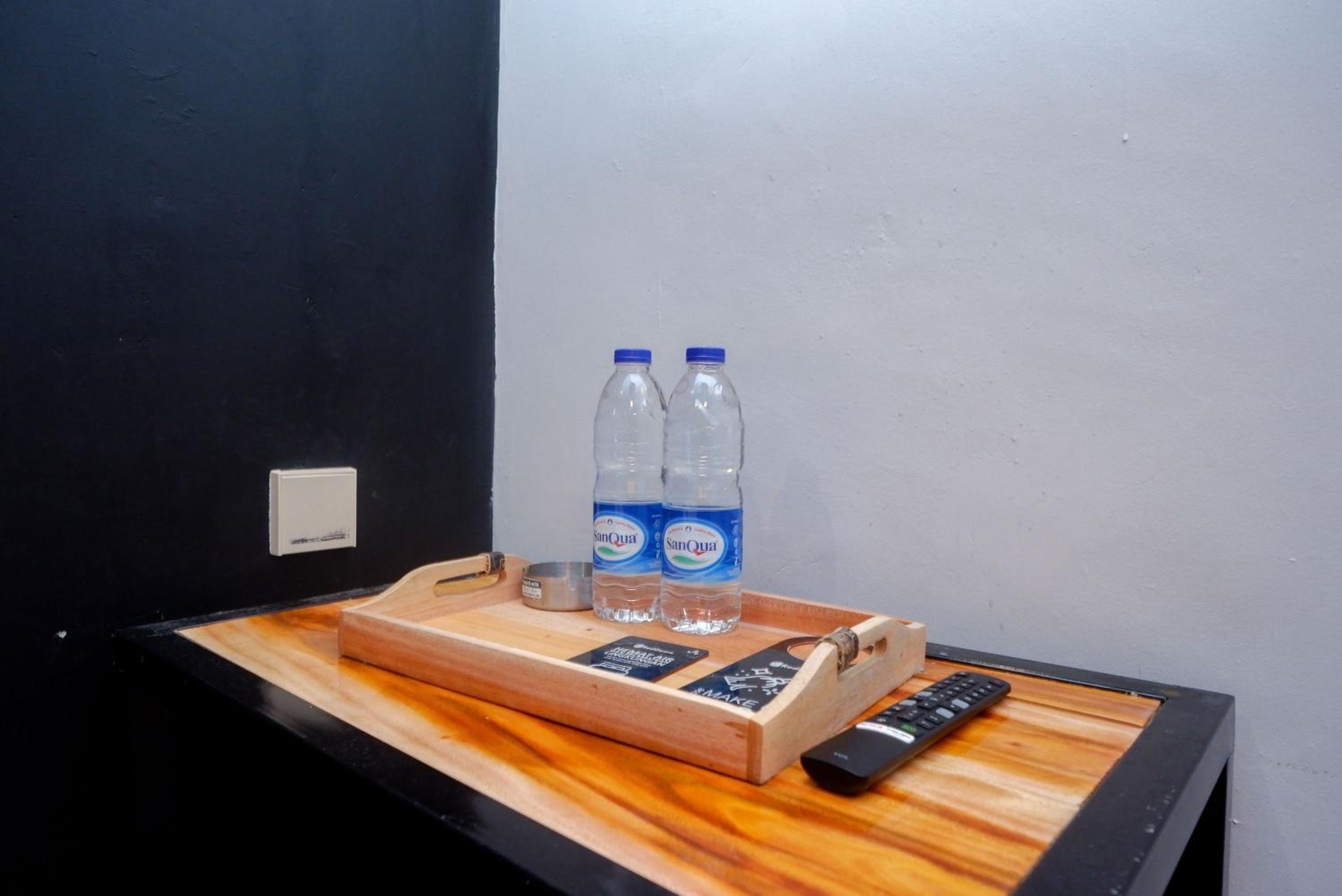 Standard Double Room - Photo 12