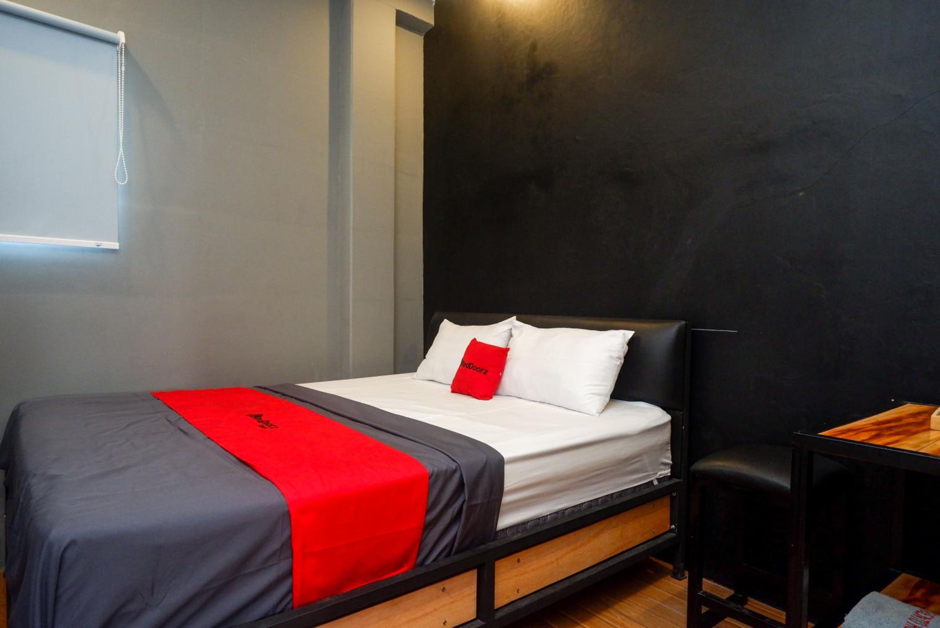 Standard Double Room - Photo 4