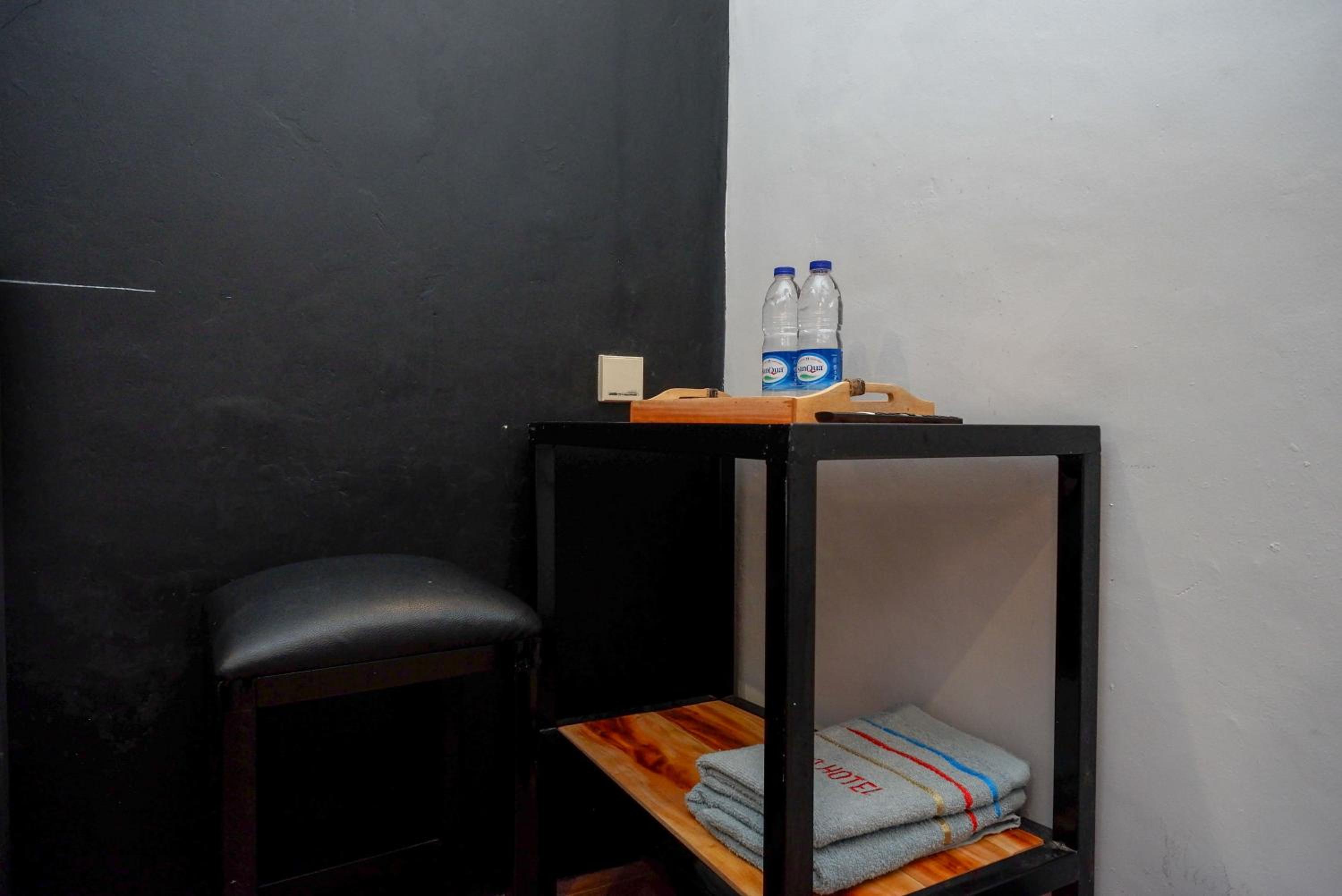Standard Double Room - Photo 3