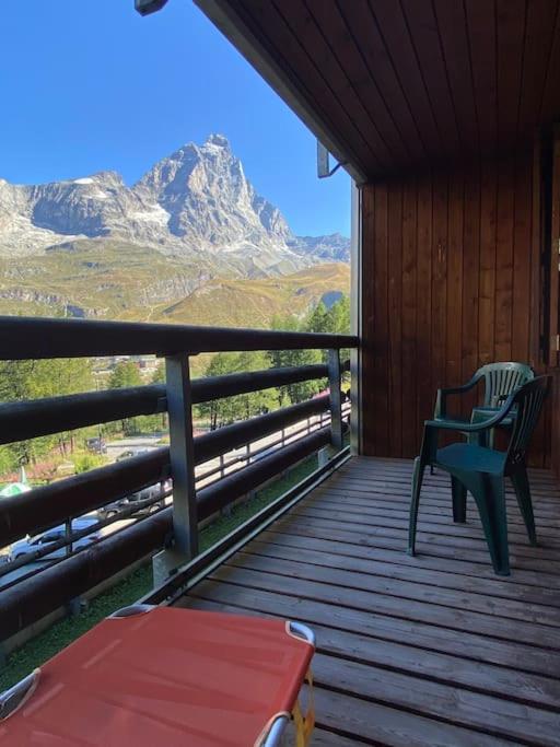 Apartment with Mountain View photo 3