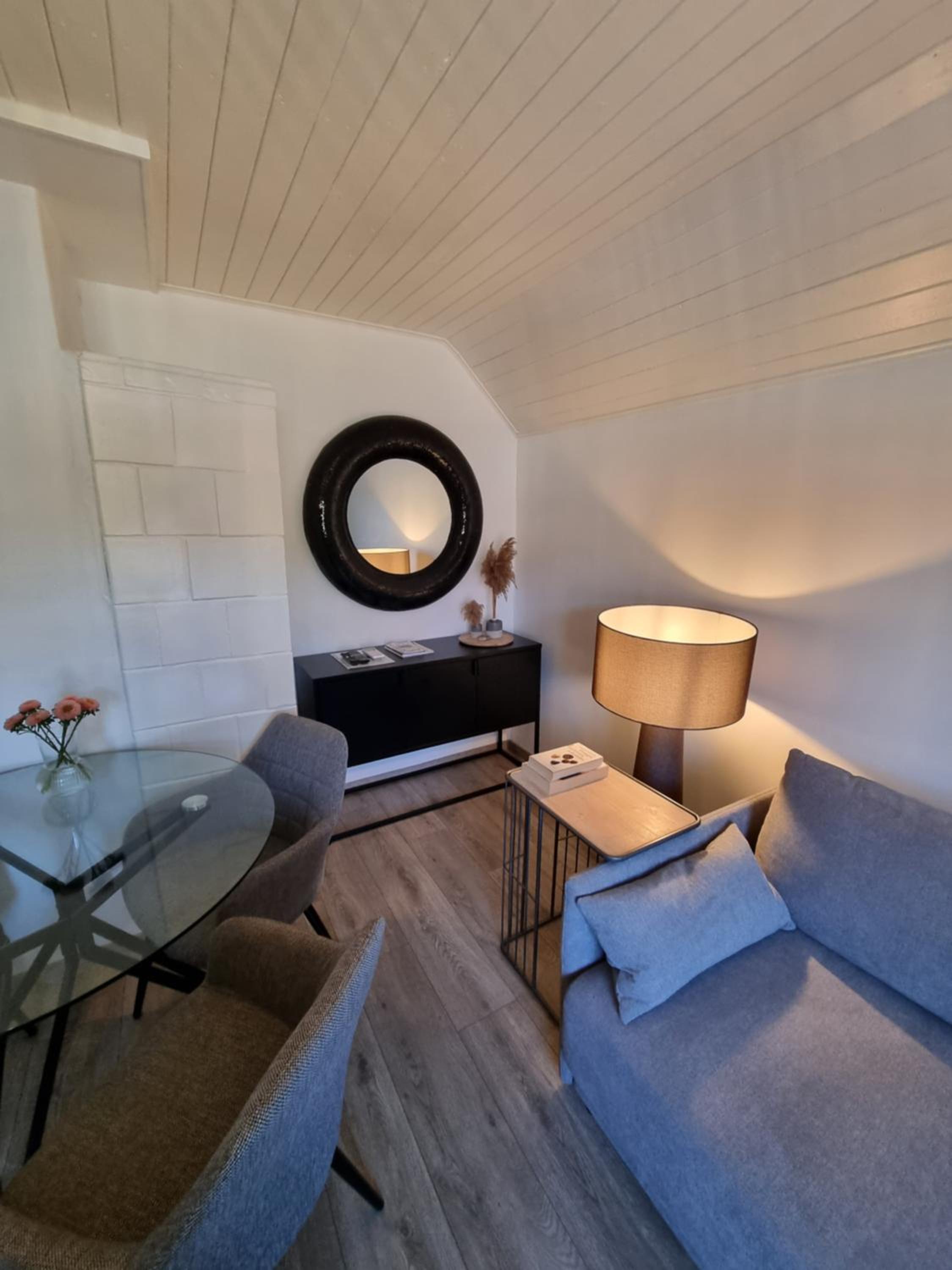 One-Bedroom Apartment - Photo 22