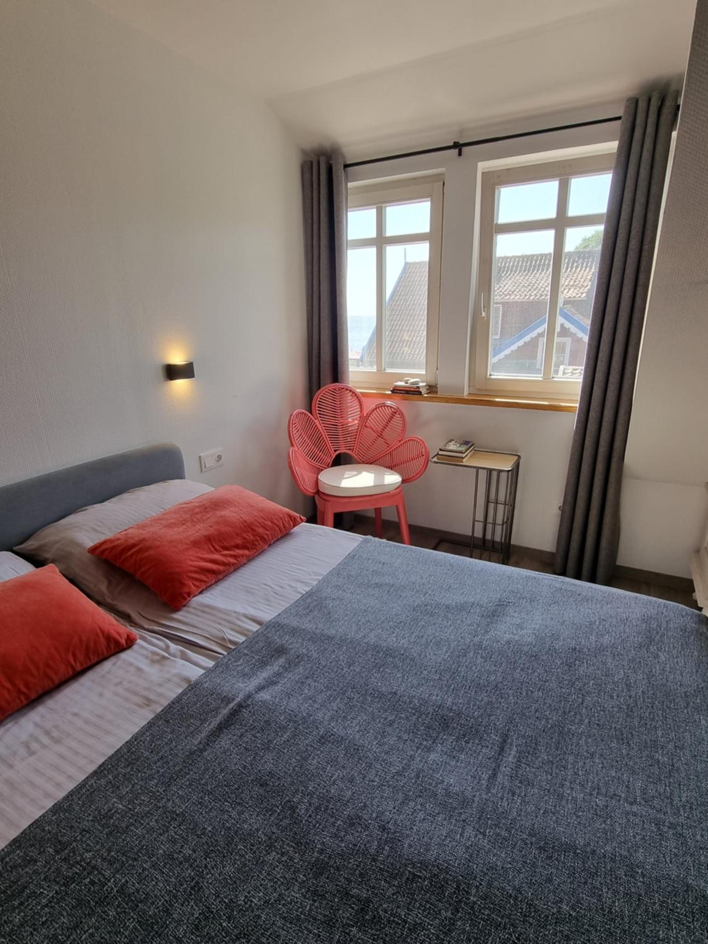 One-Bedroom Apartment - Photo 42