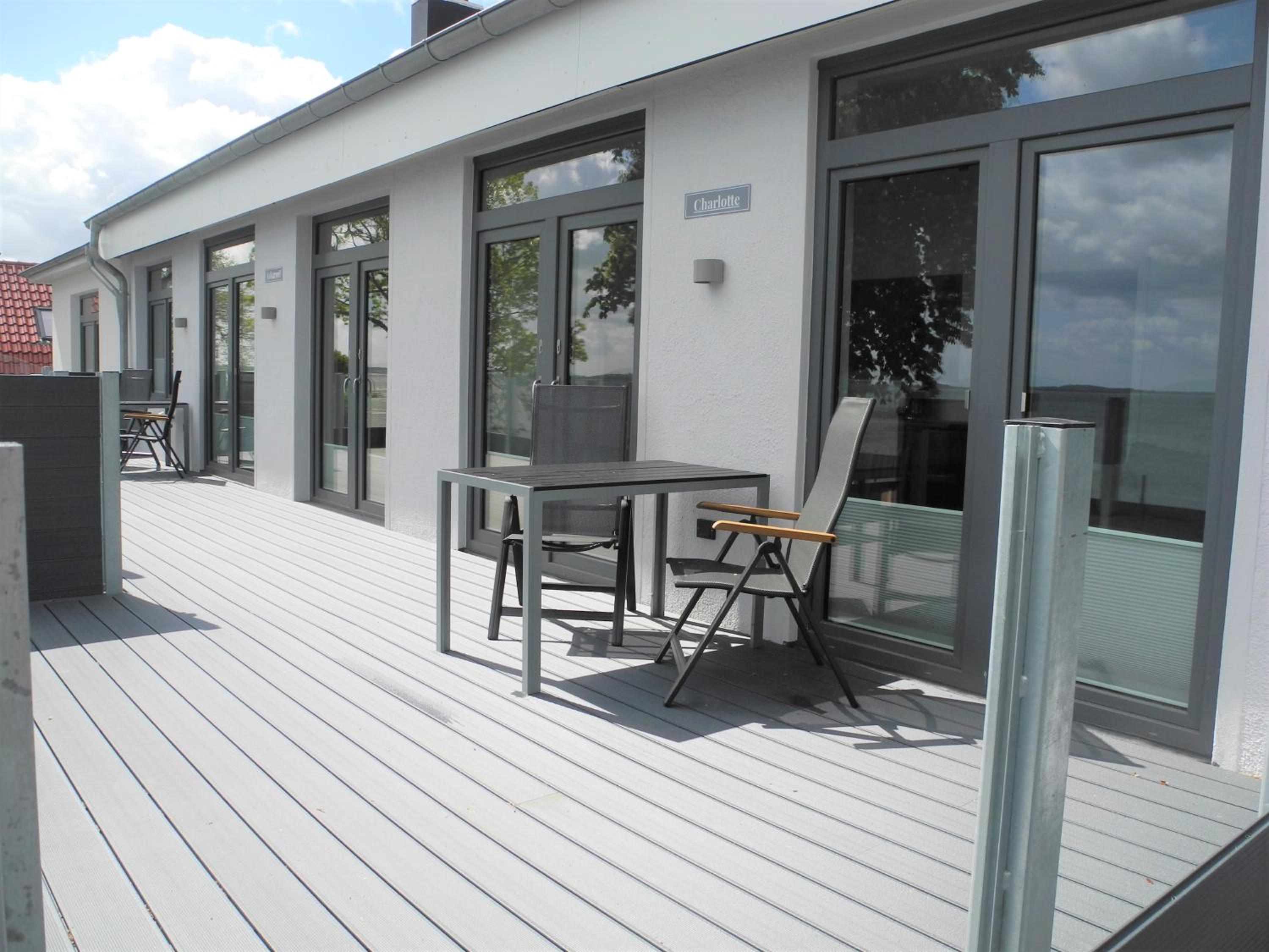 Apartment with Sea View photo 3
