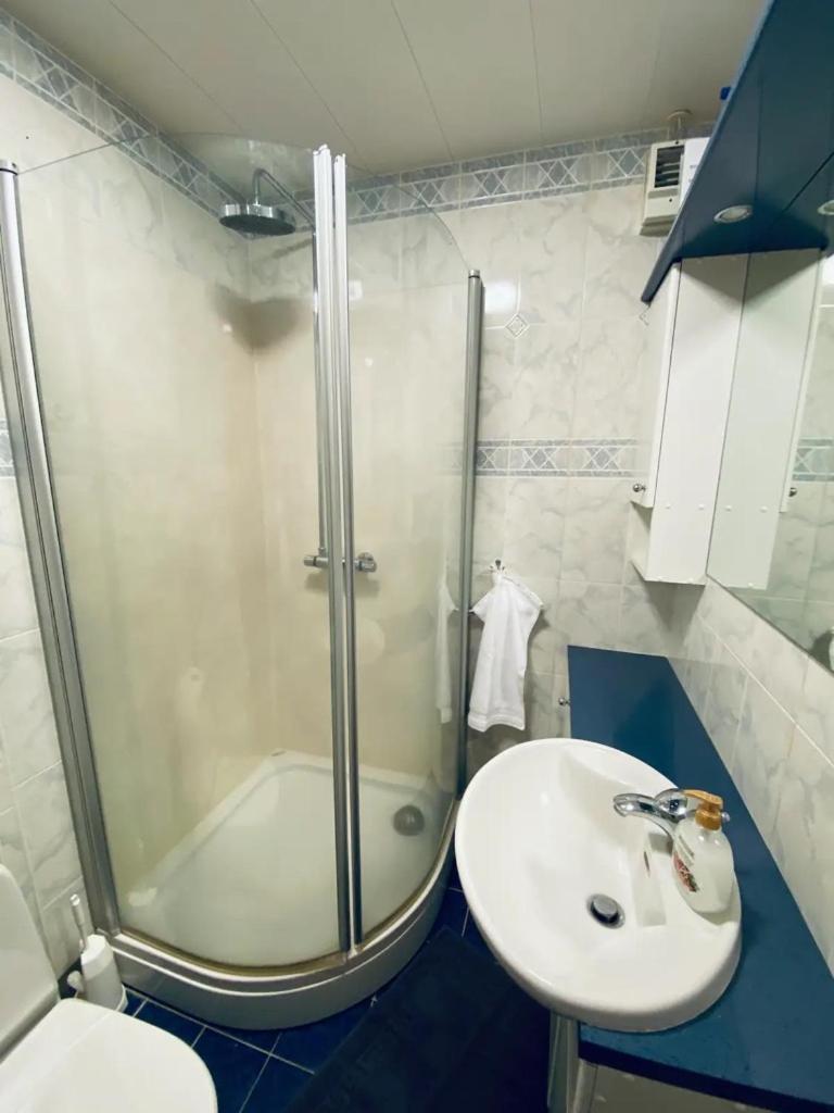 Apartment - Photo 25
