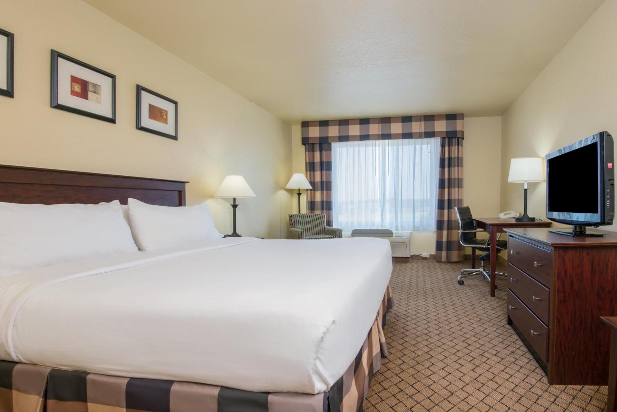 Standard King Room - Photo 1
