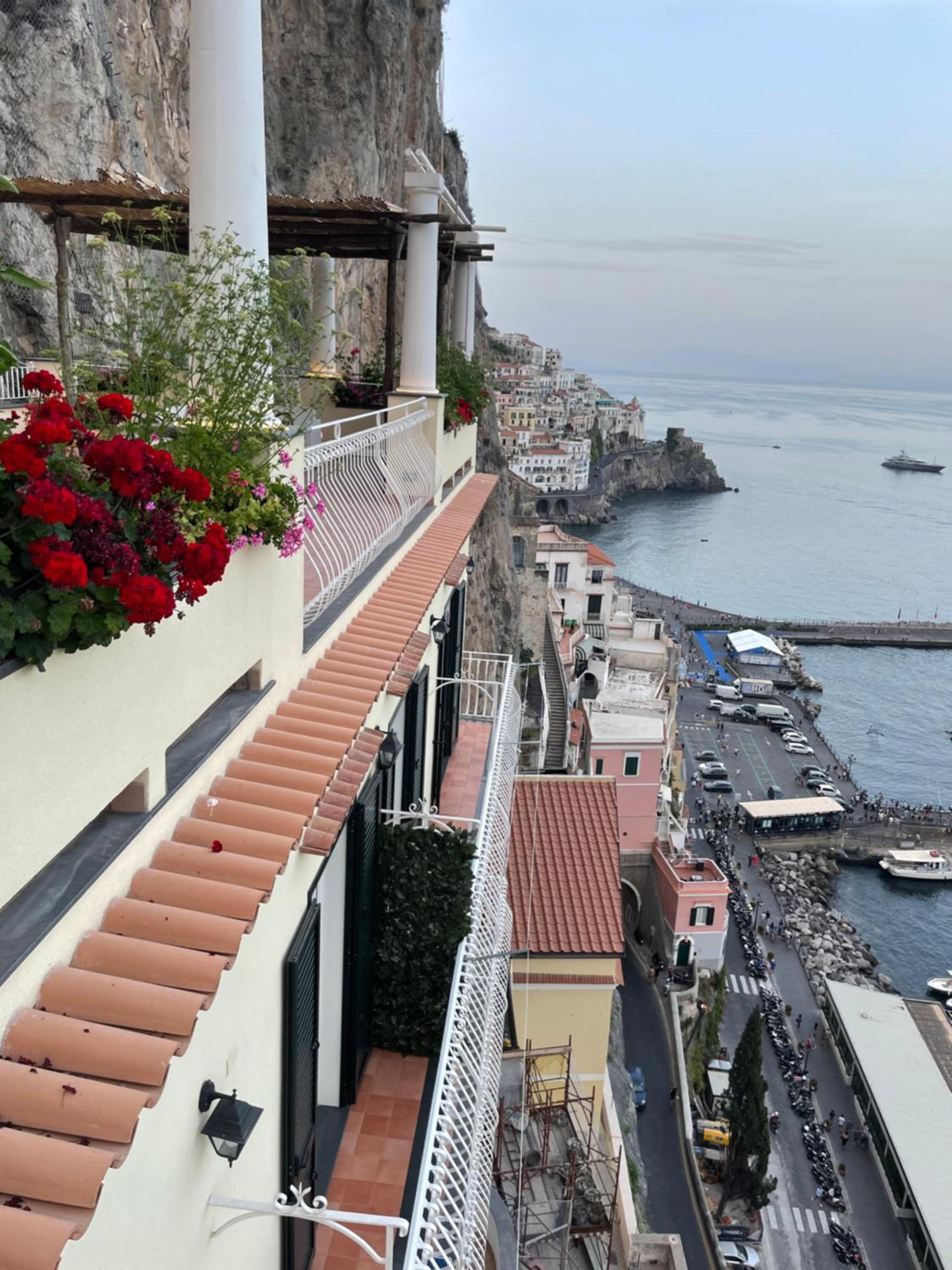 Apartment with Sea View photo 2