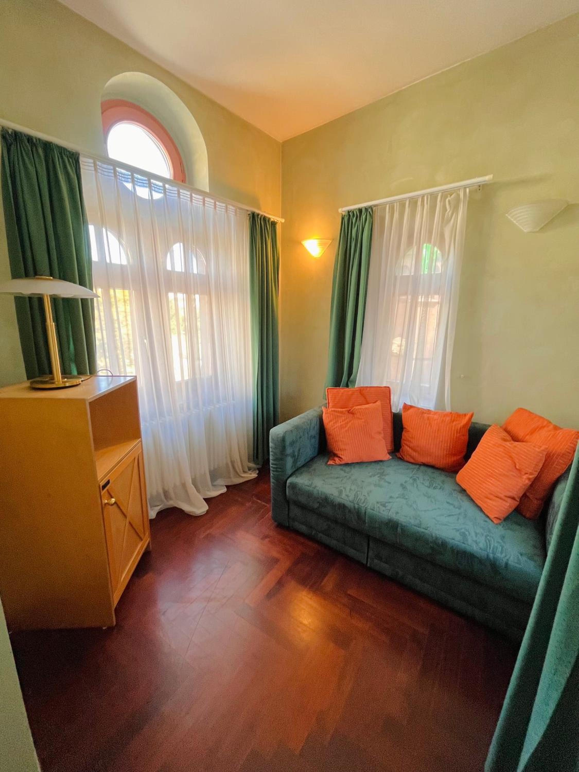 Standard Double Suite photo 2