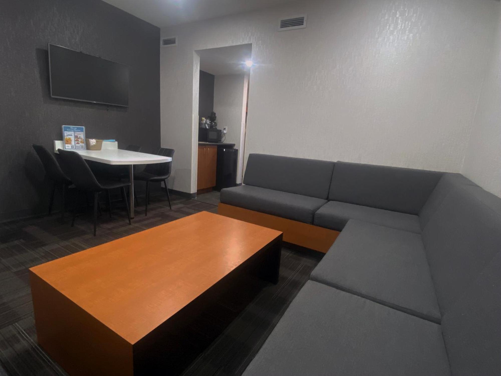 One-Bedroom Suite - Waterpark - Photo 2