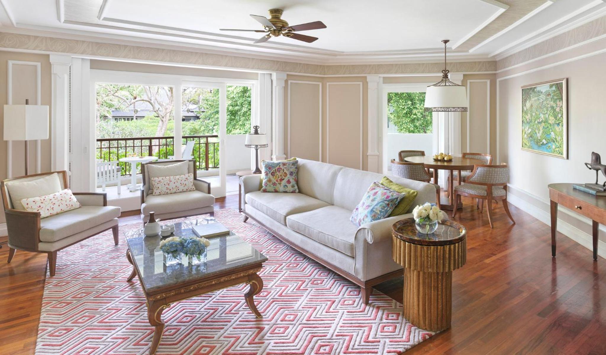 One-Bedroom Suite with Club Lounge Access - Photo 3