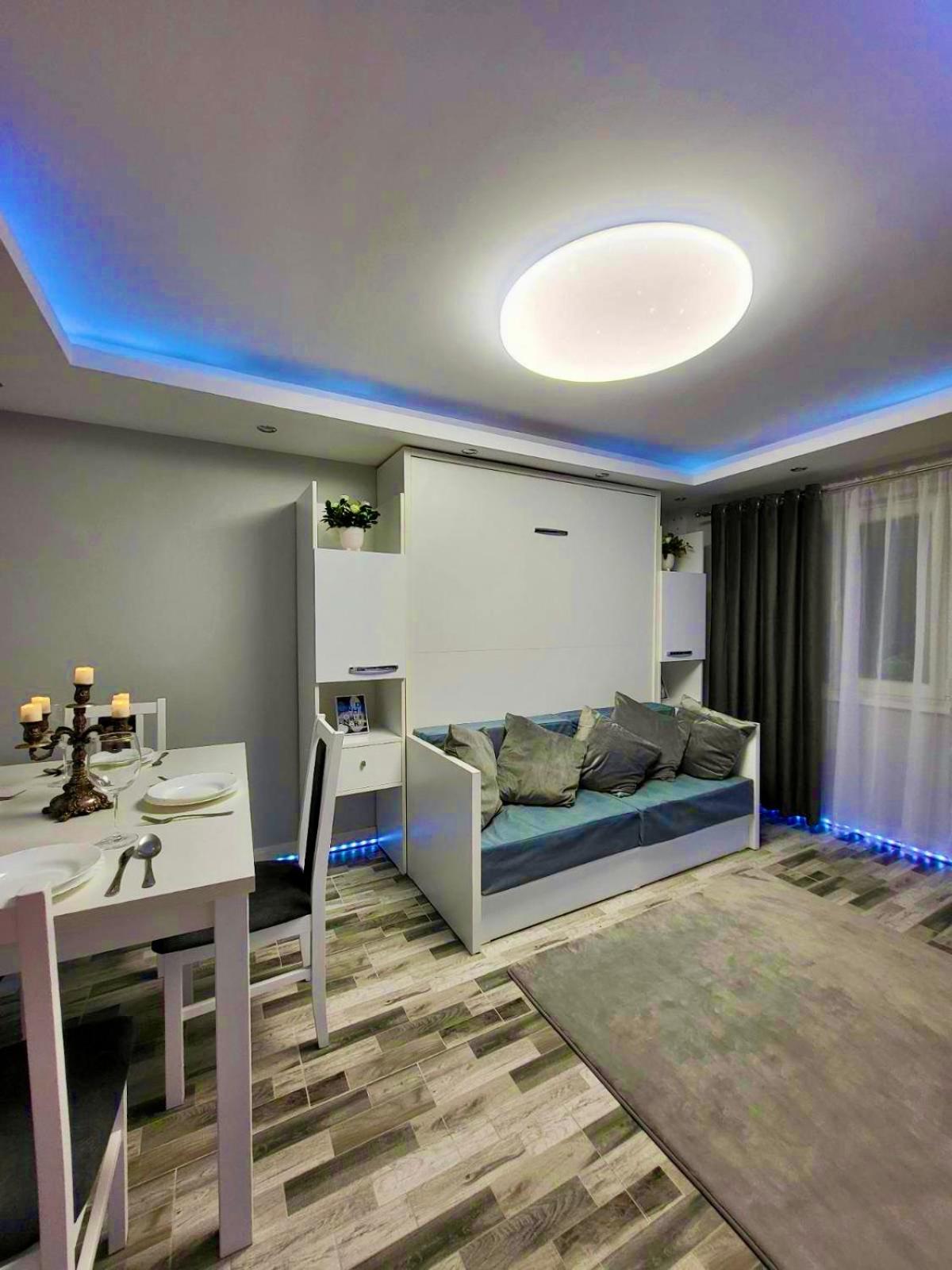 One-Bedroom Apartment - Photo 38