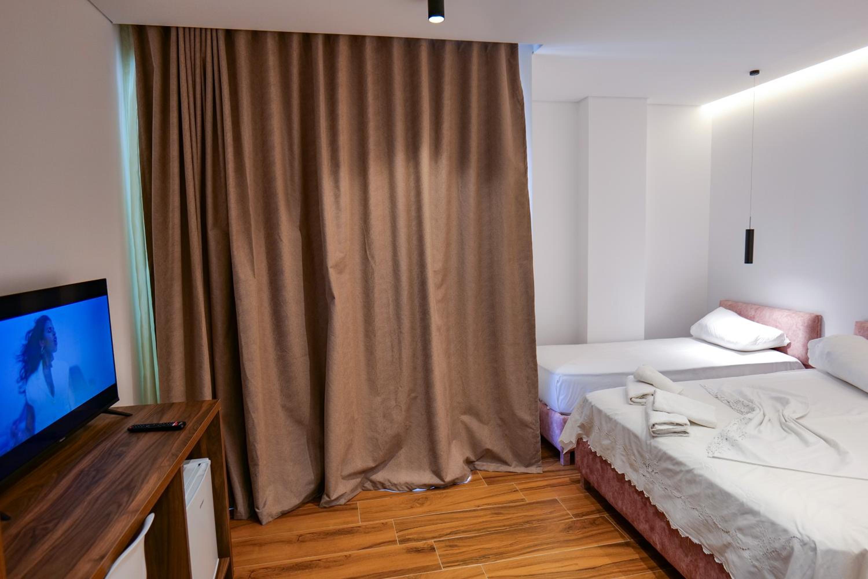 Triple Room with Mountain View photo 2