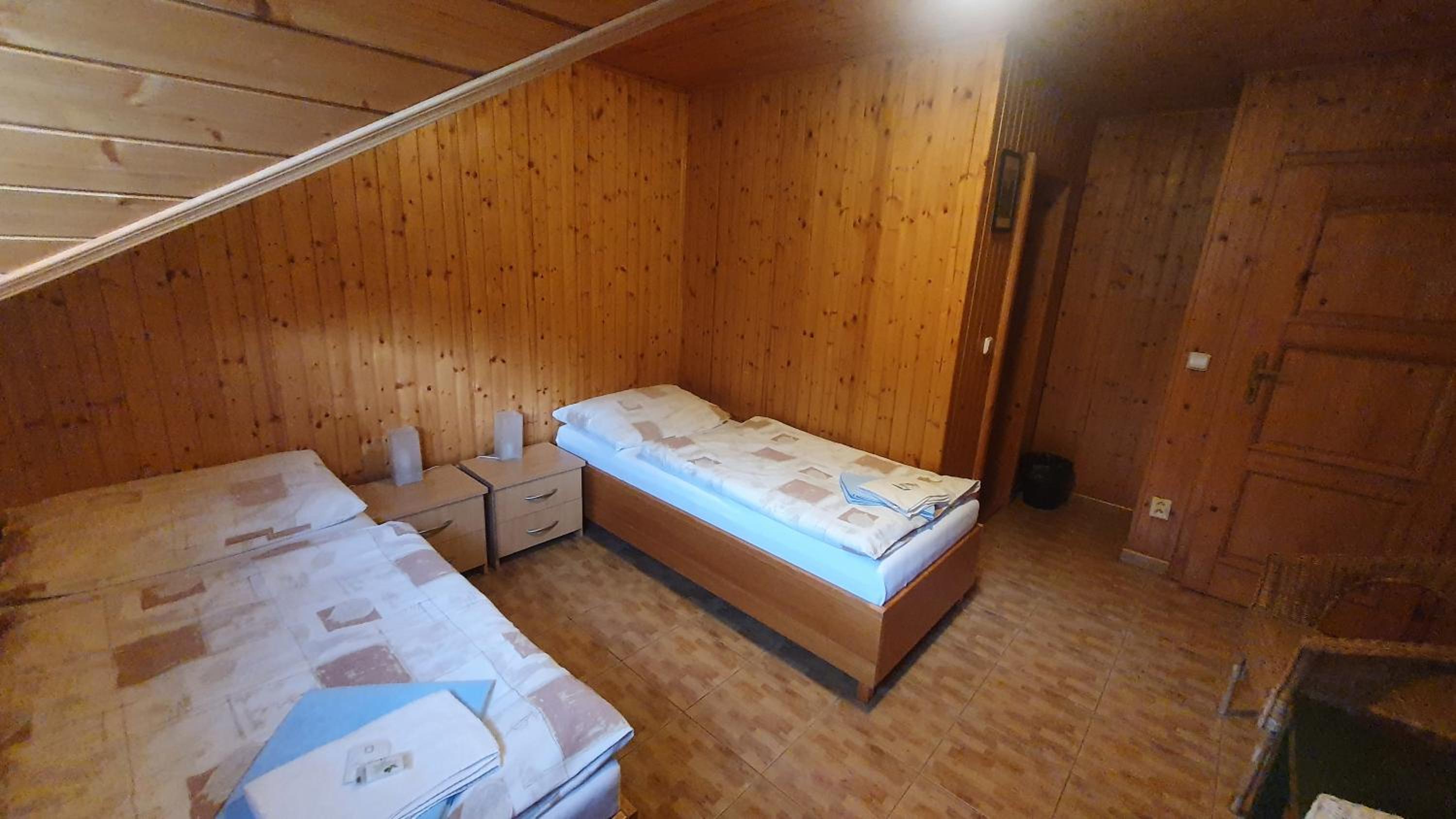 Double or Twin Room - Photo 2