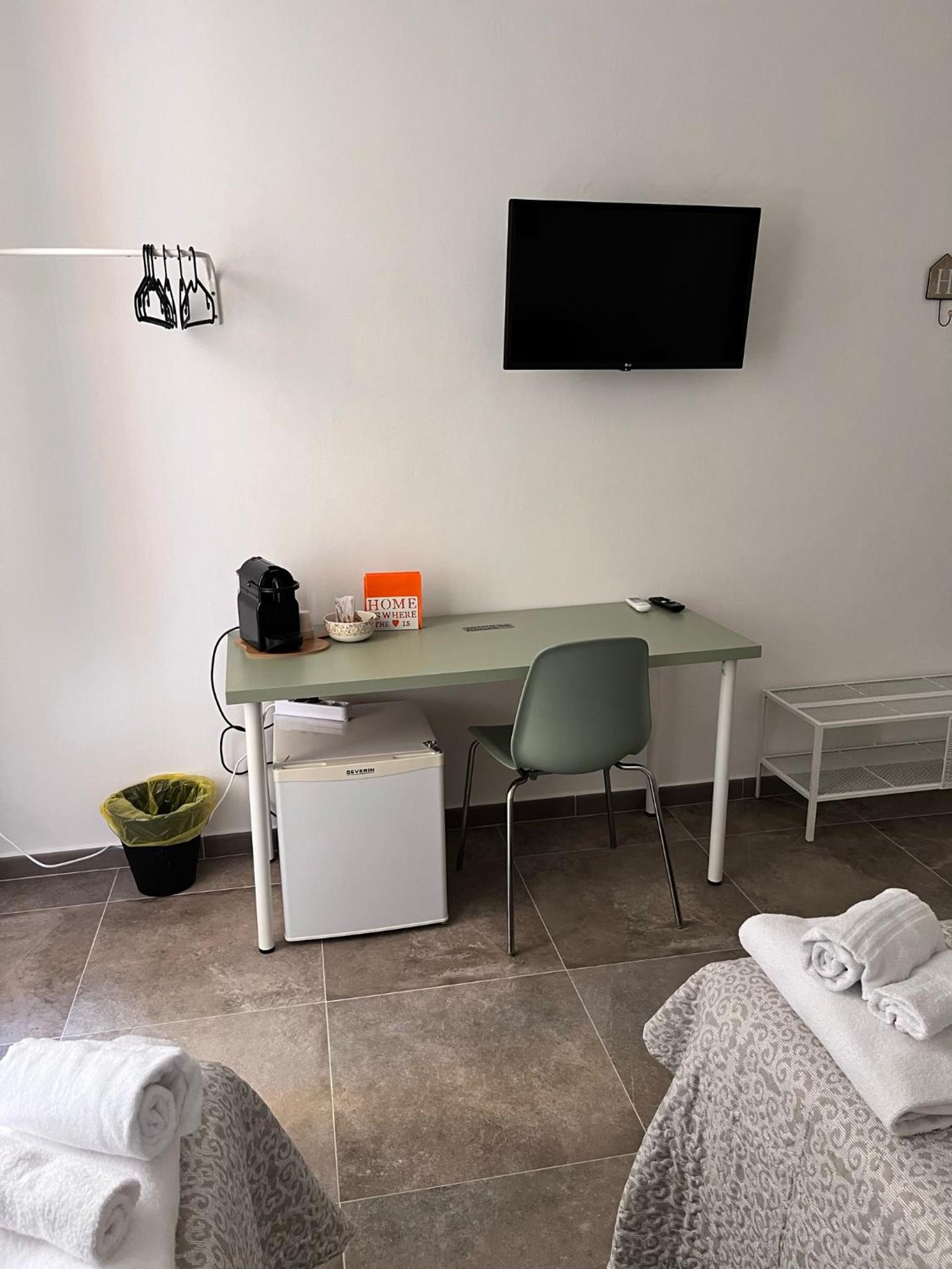 Triple Room with Private Bathroom