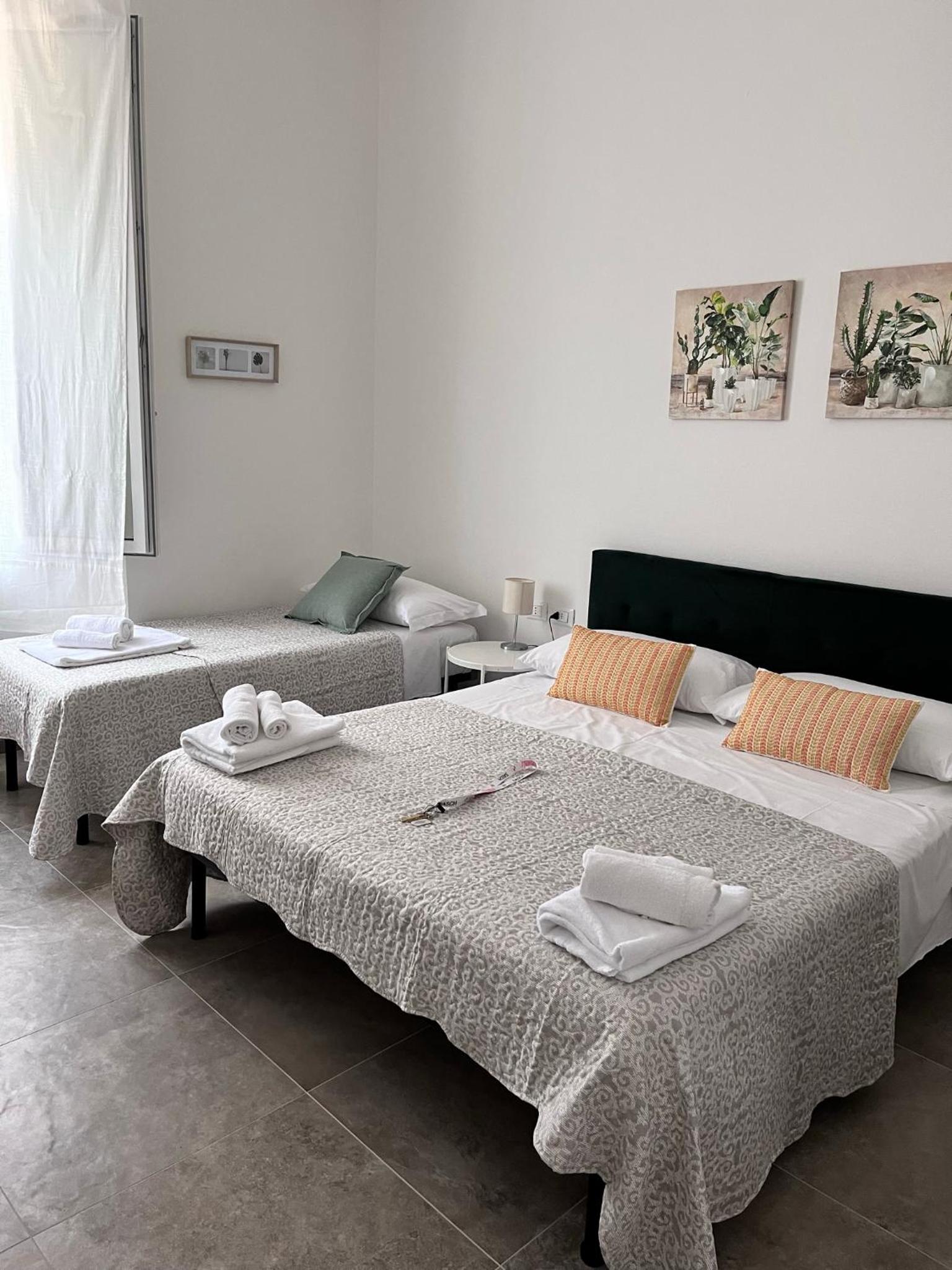 Triple Room with Private Bathroom