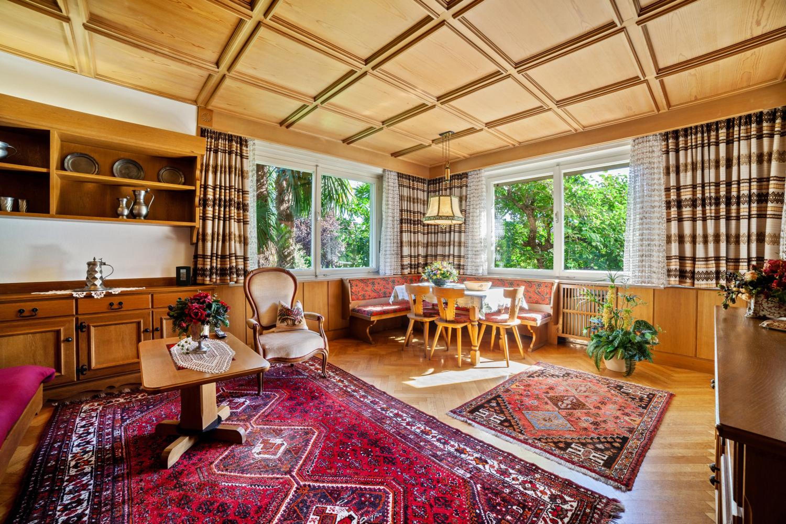 Two-Bedroom Deluxe Apartment with Garden View