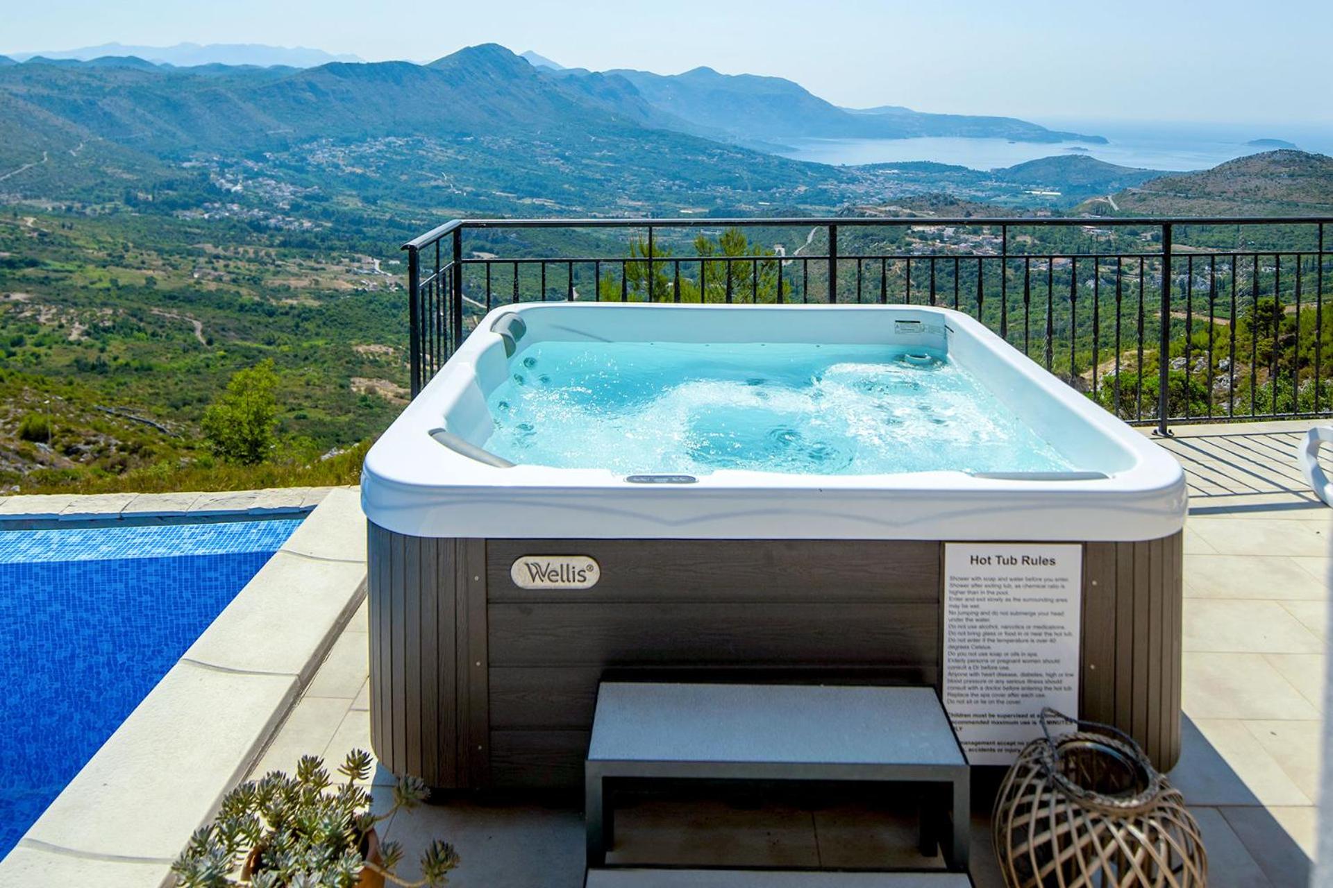 Villa photo 3