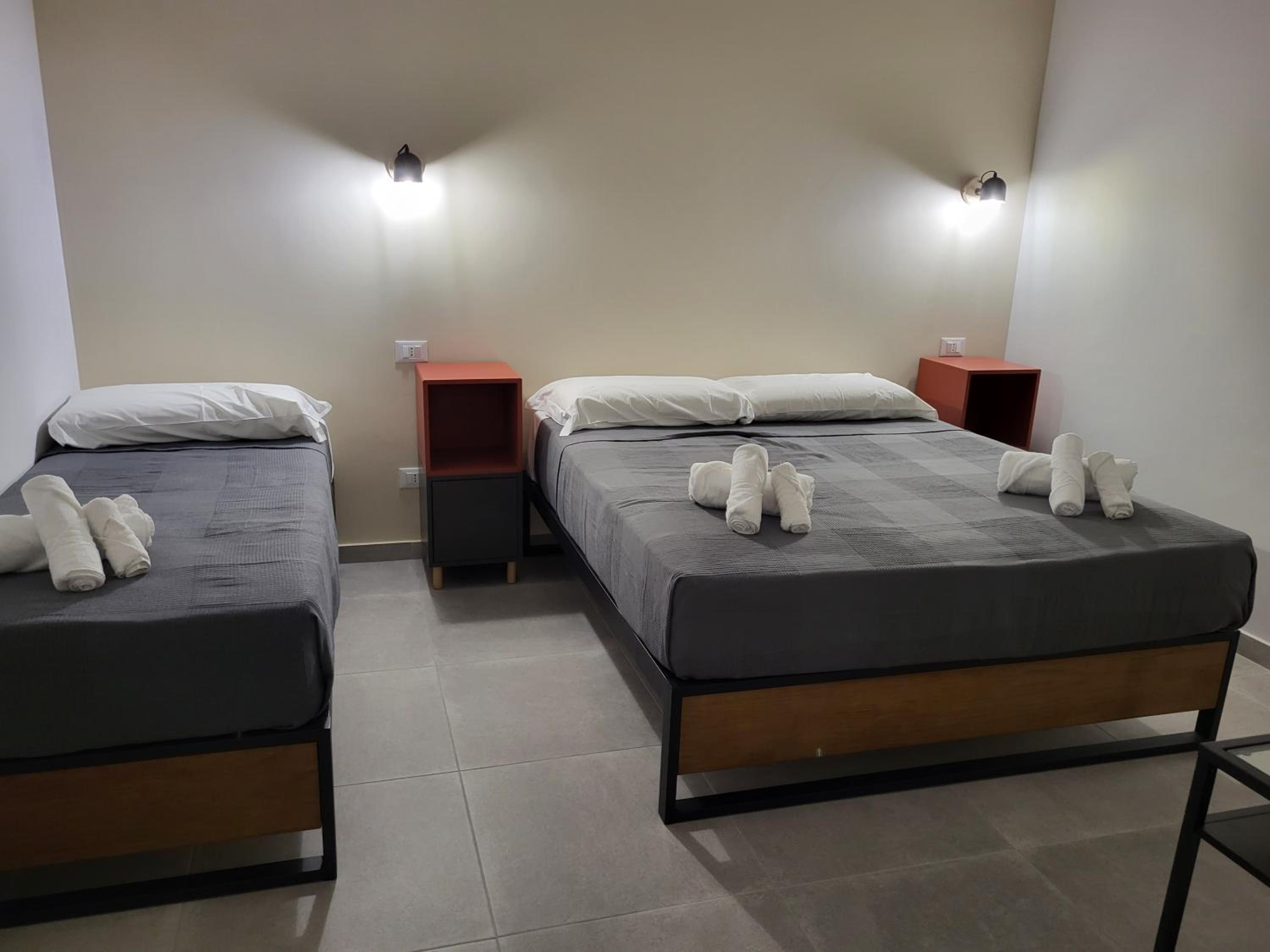 Triple Room - Photo 14