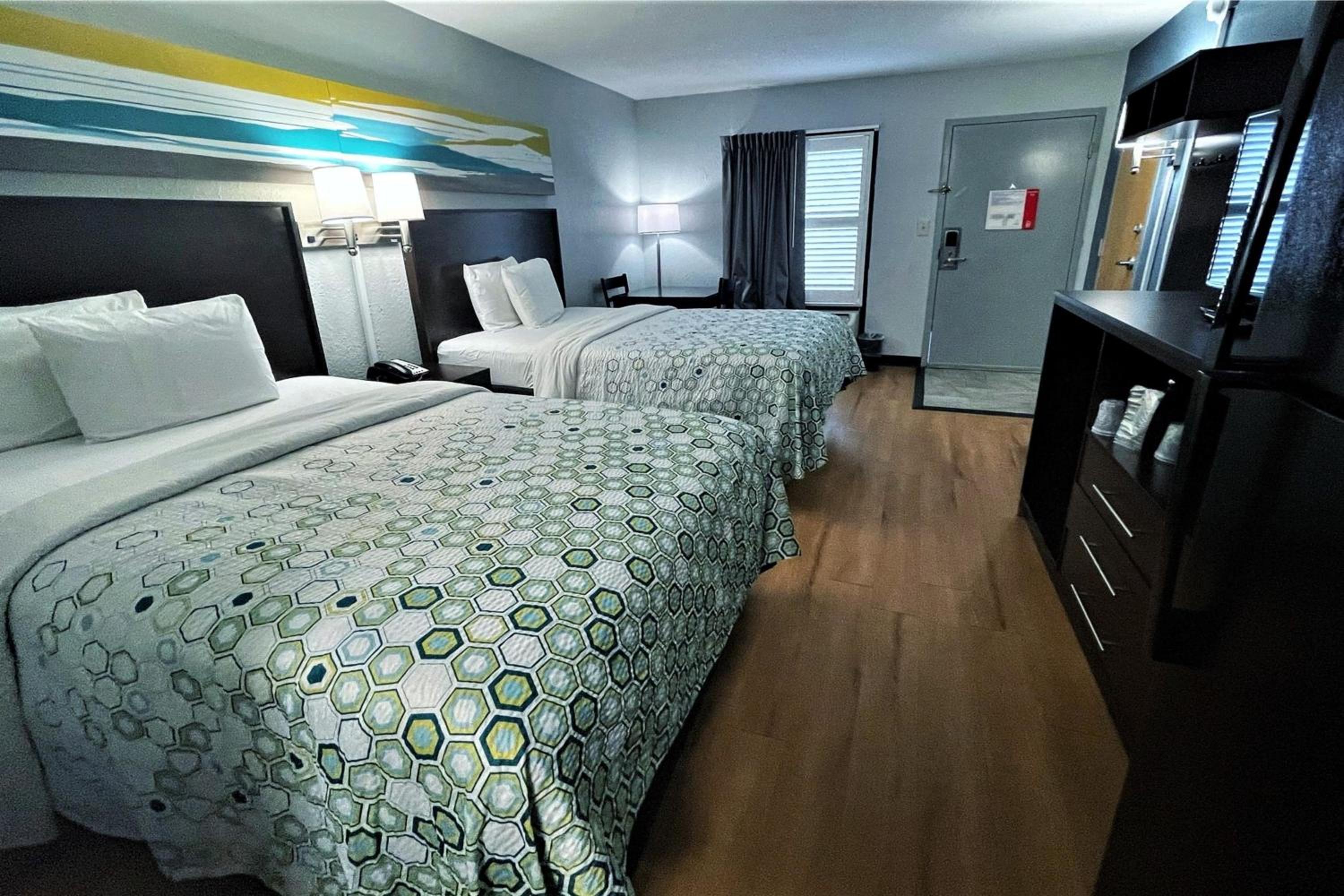 Studio Double Room with Two Double Beds Non-Smoking - Photo 5