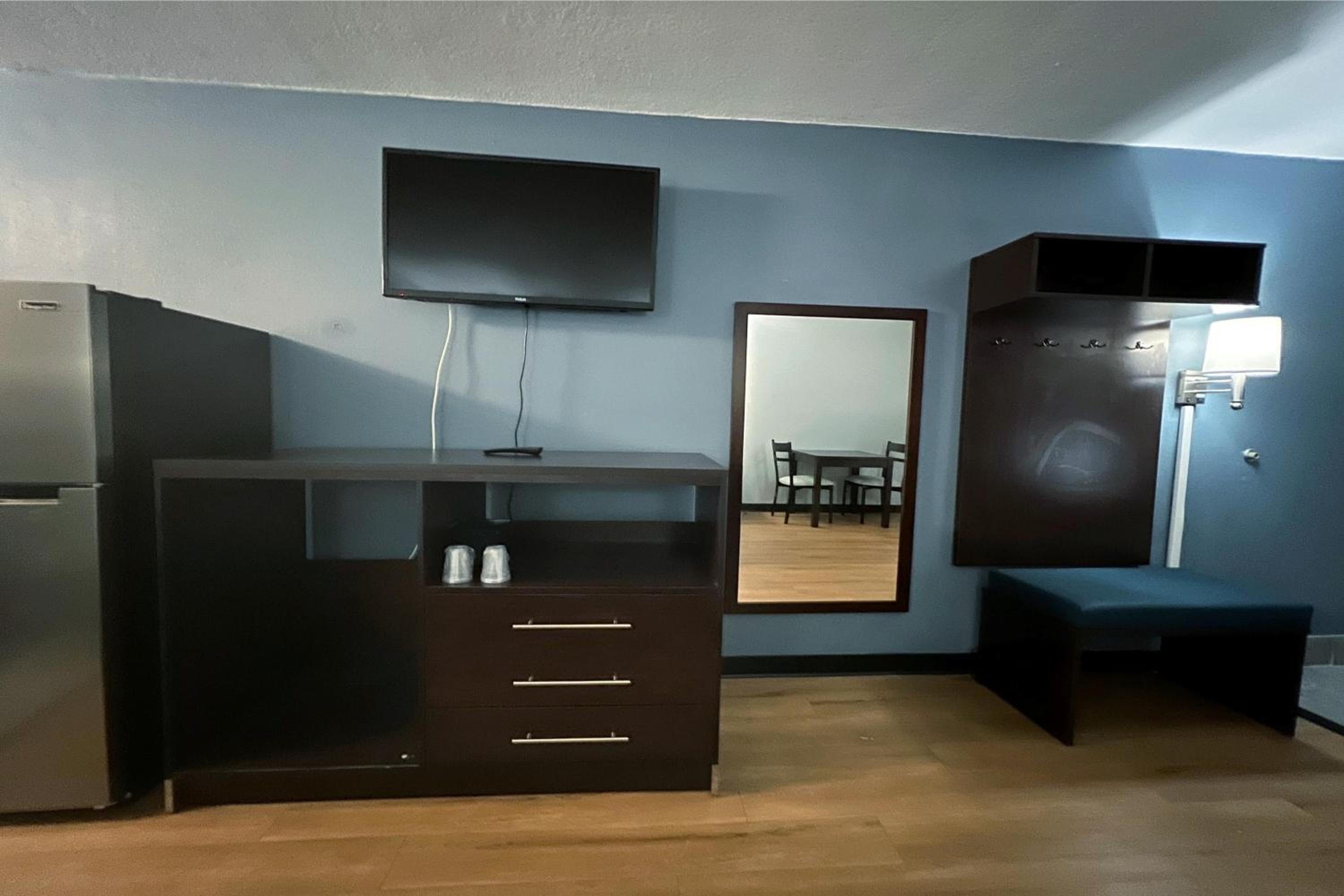 Studio Double Room with Two Double Beds Non-Smoking - Photo 6